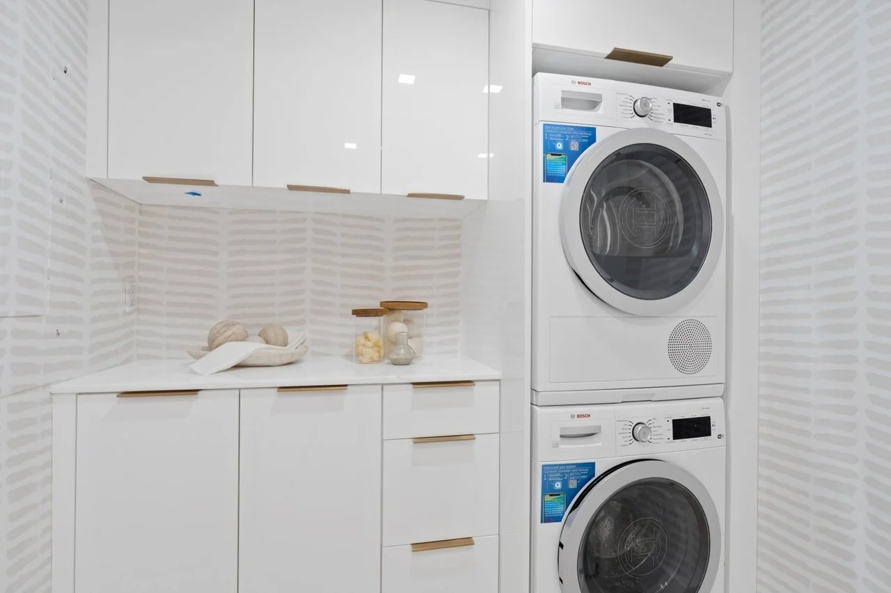 PB_A_laundry.jpg