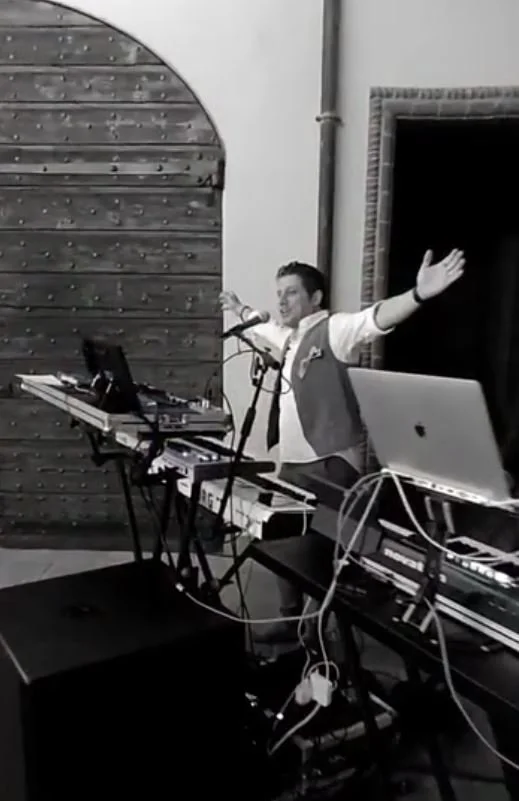 TU - clicca per vedere il video