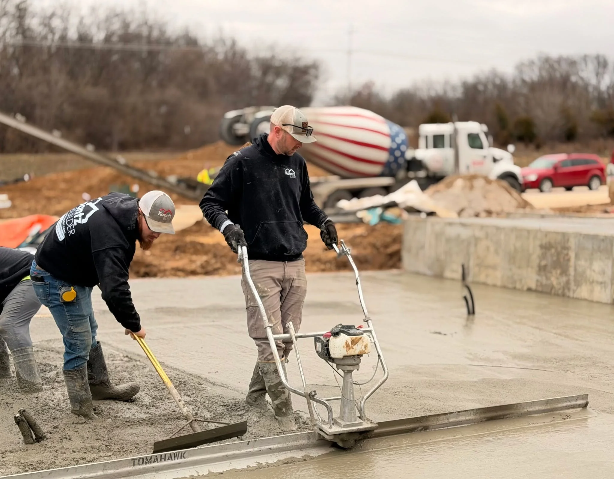 When the weather's nice in December, you pour a slab or two. Taking advantage of the warmer weather and keeping things rolling on four more Koontz Properties Vista Way Apartments in Hannibal MO. 

Bleigh Ready Mix Company a Division of Bleigh Constru
