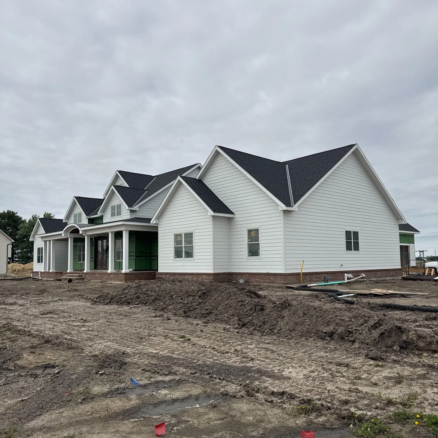 Work in Progress Wednesday 🚧

New homes, new apartments, bathroom remodels, pool house, re-painting, garage additions, new decks, deck repairs, window installations, and drywall repair. You name it we got it going on. We're starting the summer off i