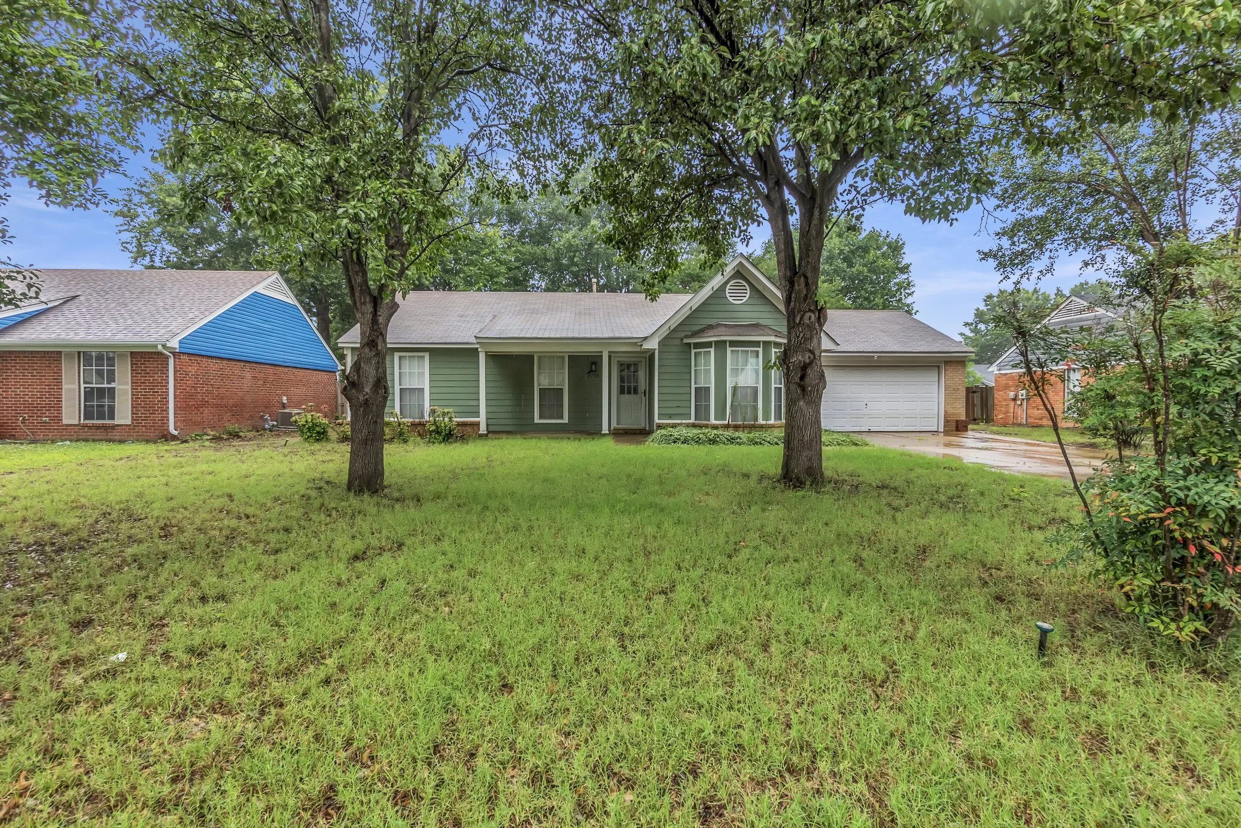 7155 Redfern Dr