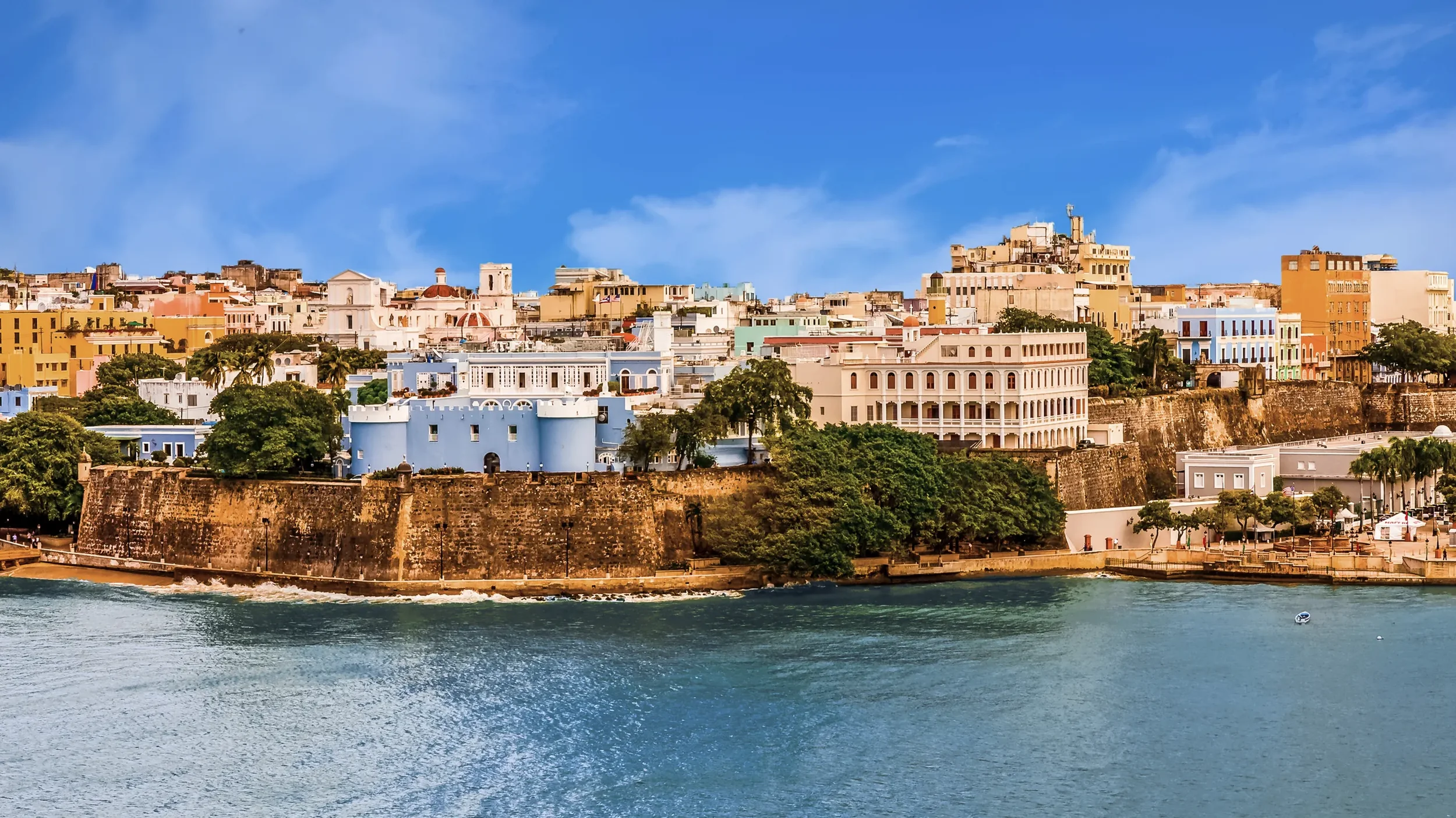 Puerto Rico Vibes: Where to Eat, Drink, &amp; Play on the Island