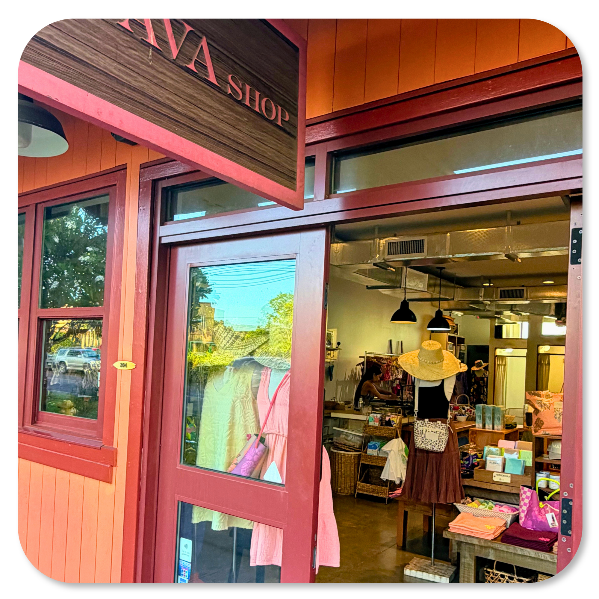 haleiwa-boutique-shop-storefront-north-shore-oahu