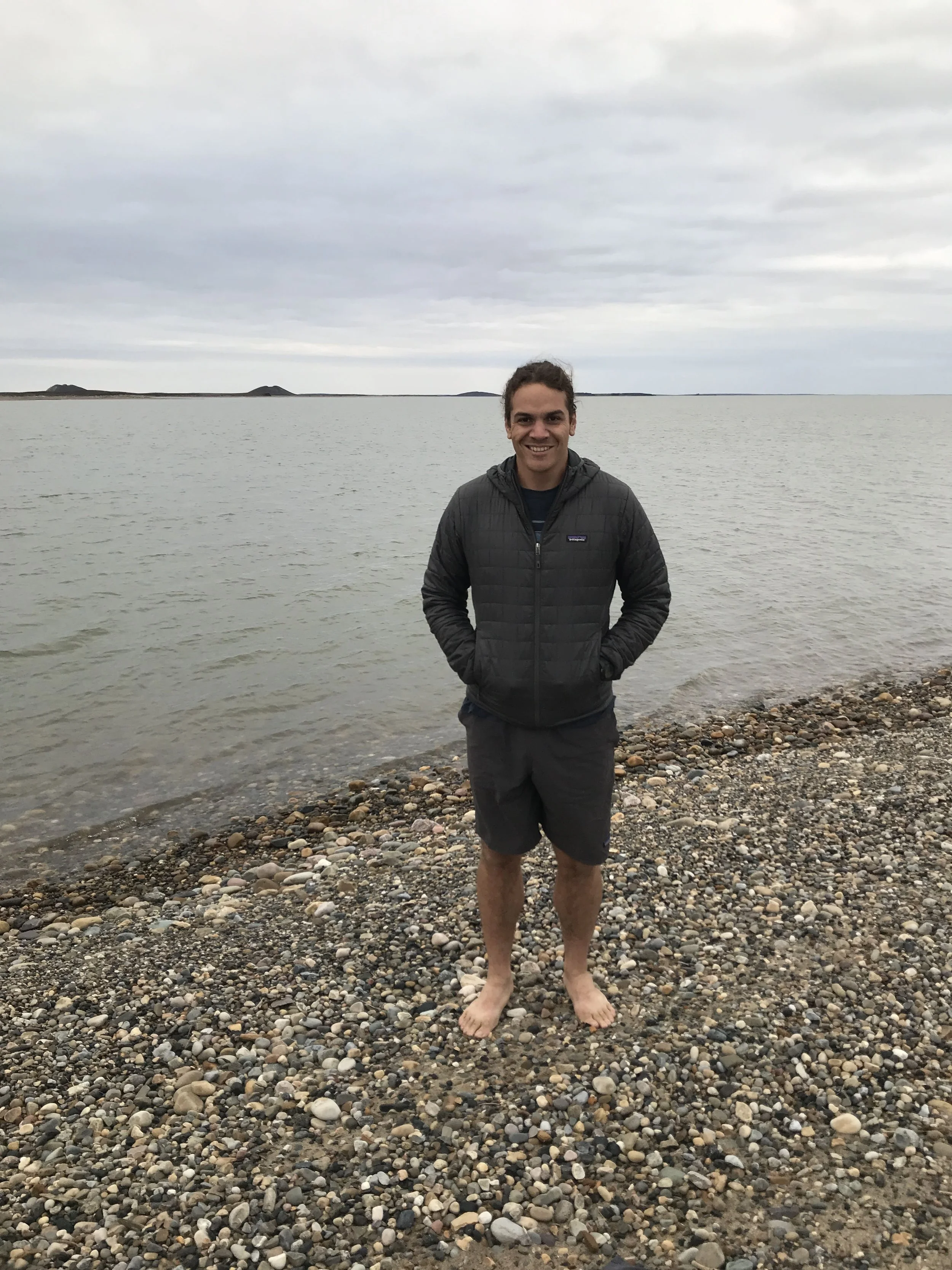 Patagonia Nano Puff Review | The Best Lightweight Insulated Jacket for Travel, Layering, and Outdoor Adventures