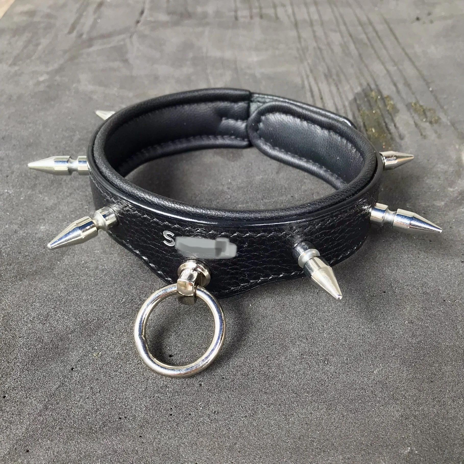 BDSM-Halsband für die Dame