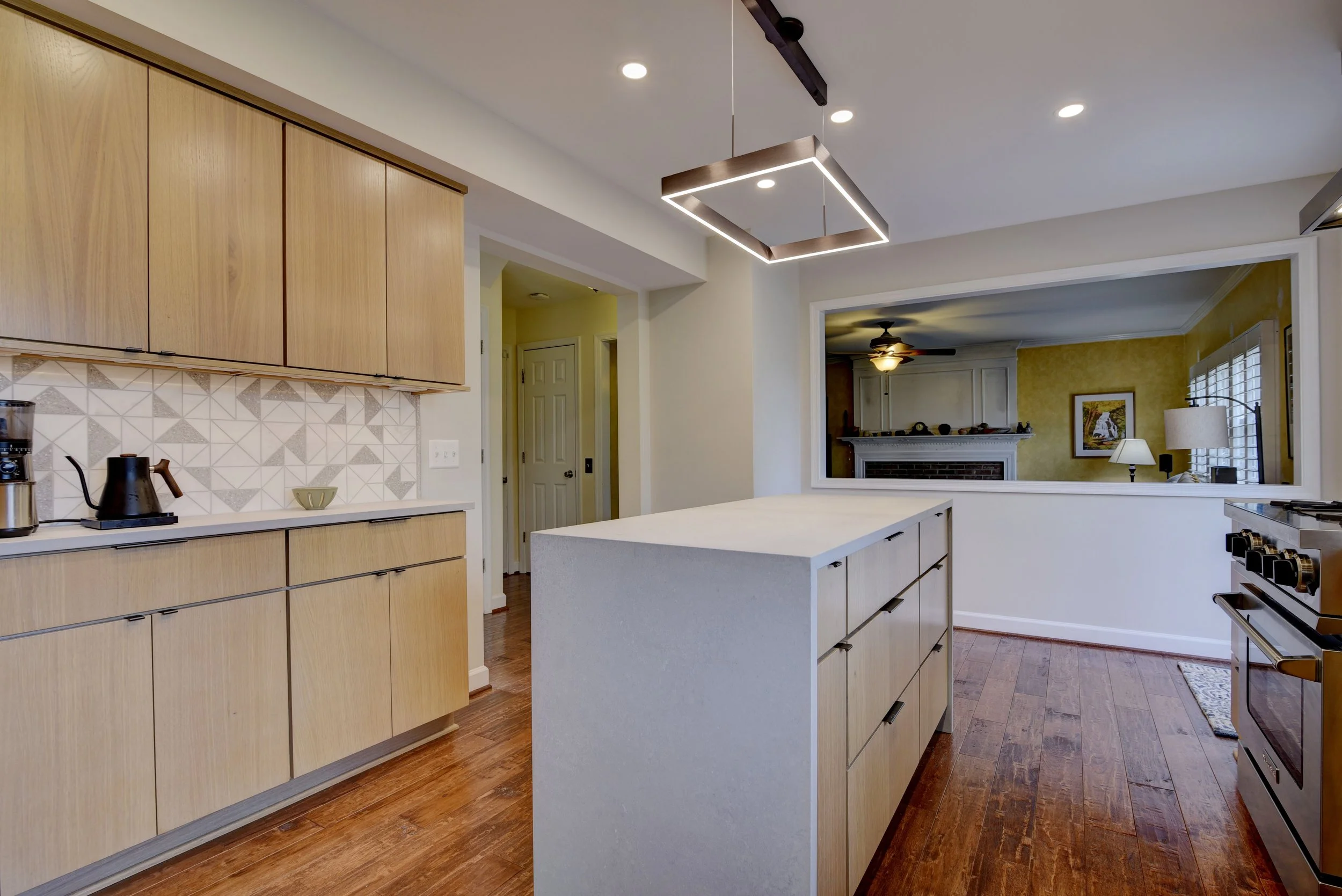 Kitchen11.jpg
