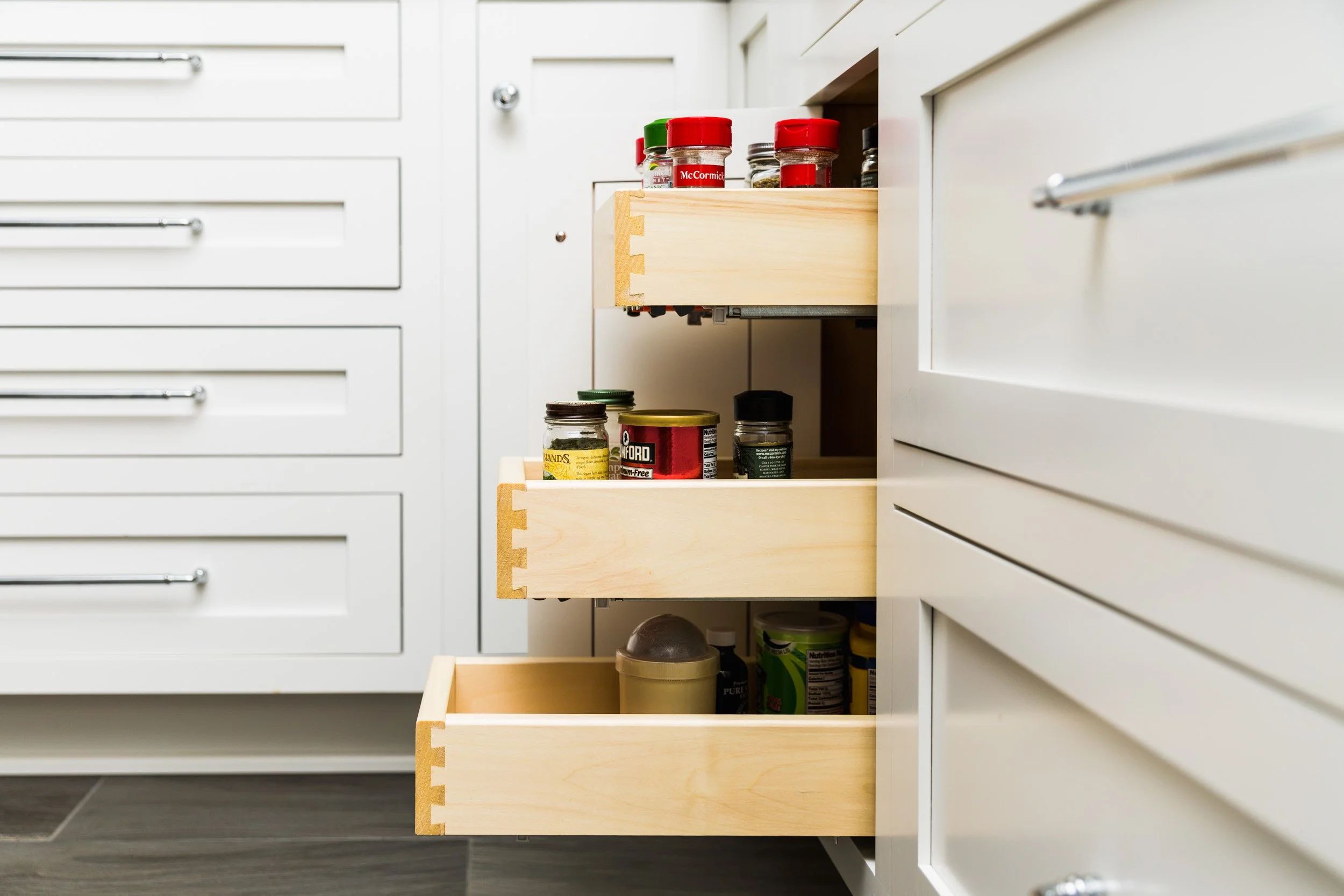 Roll Out Spice Storage