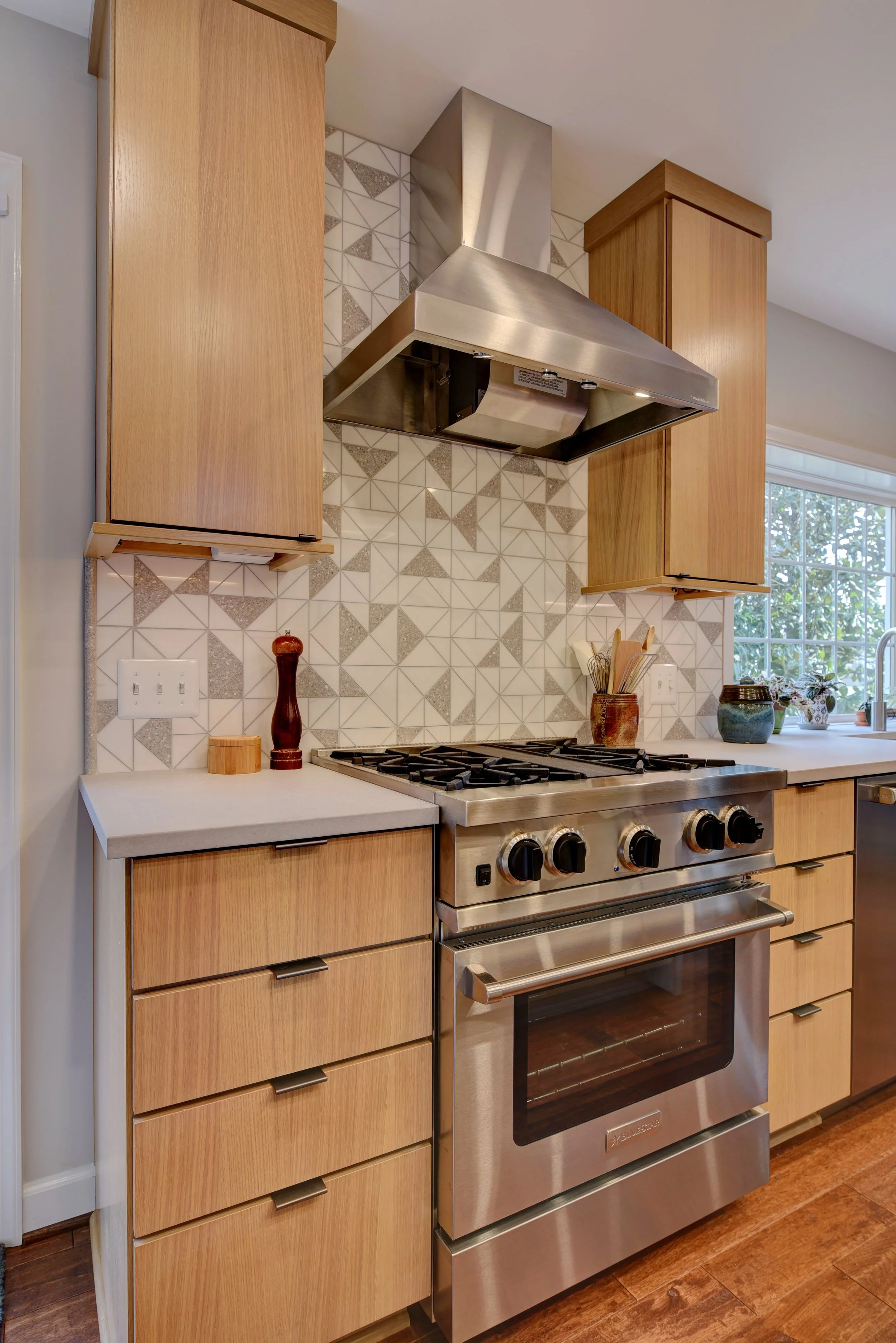 Kitchen16.jpg