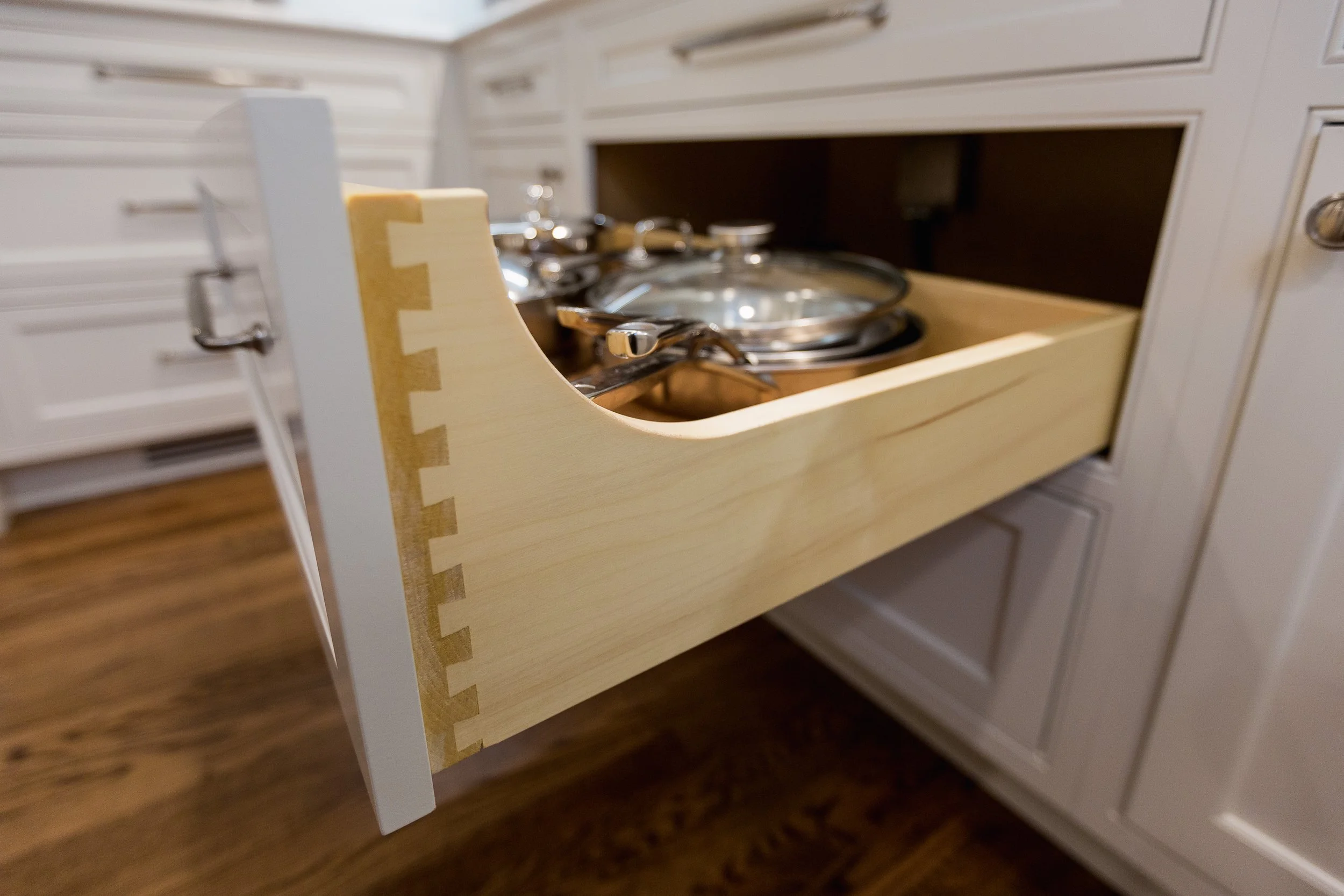 Scooped Drawer for Better Pots & Pans Storage