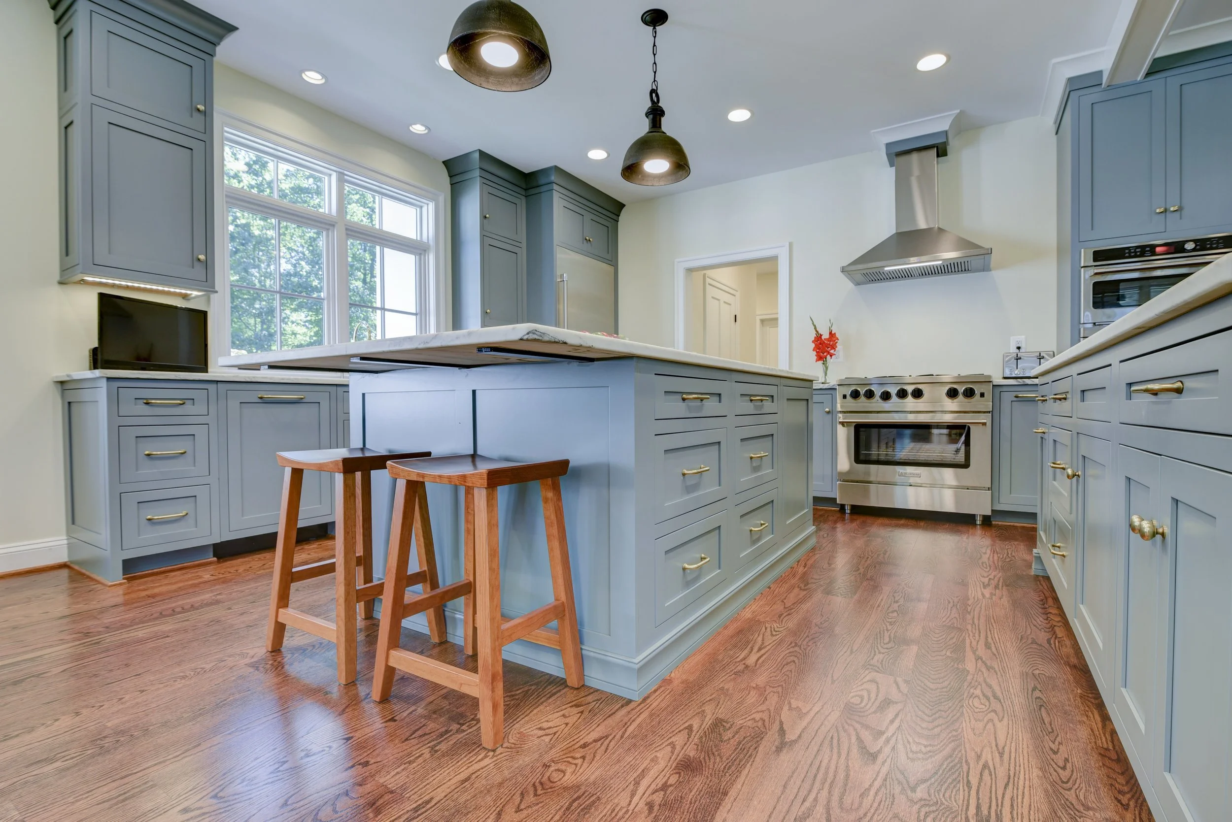 Hidden Countertop Supports