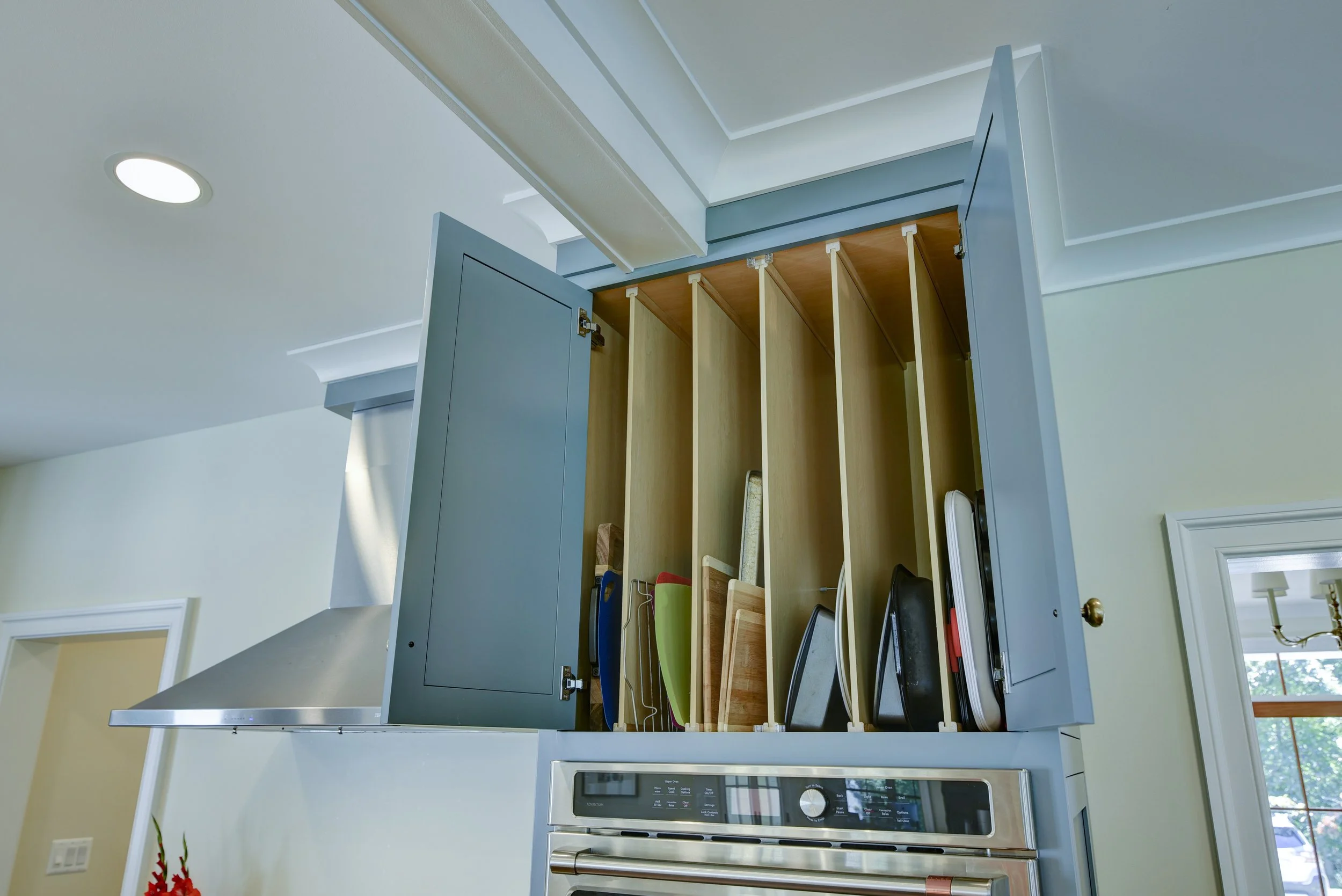 Oven Tray Storage