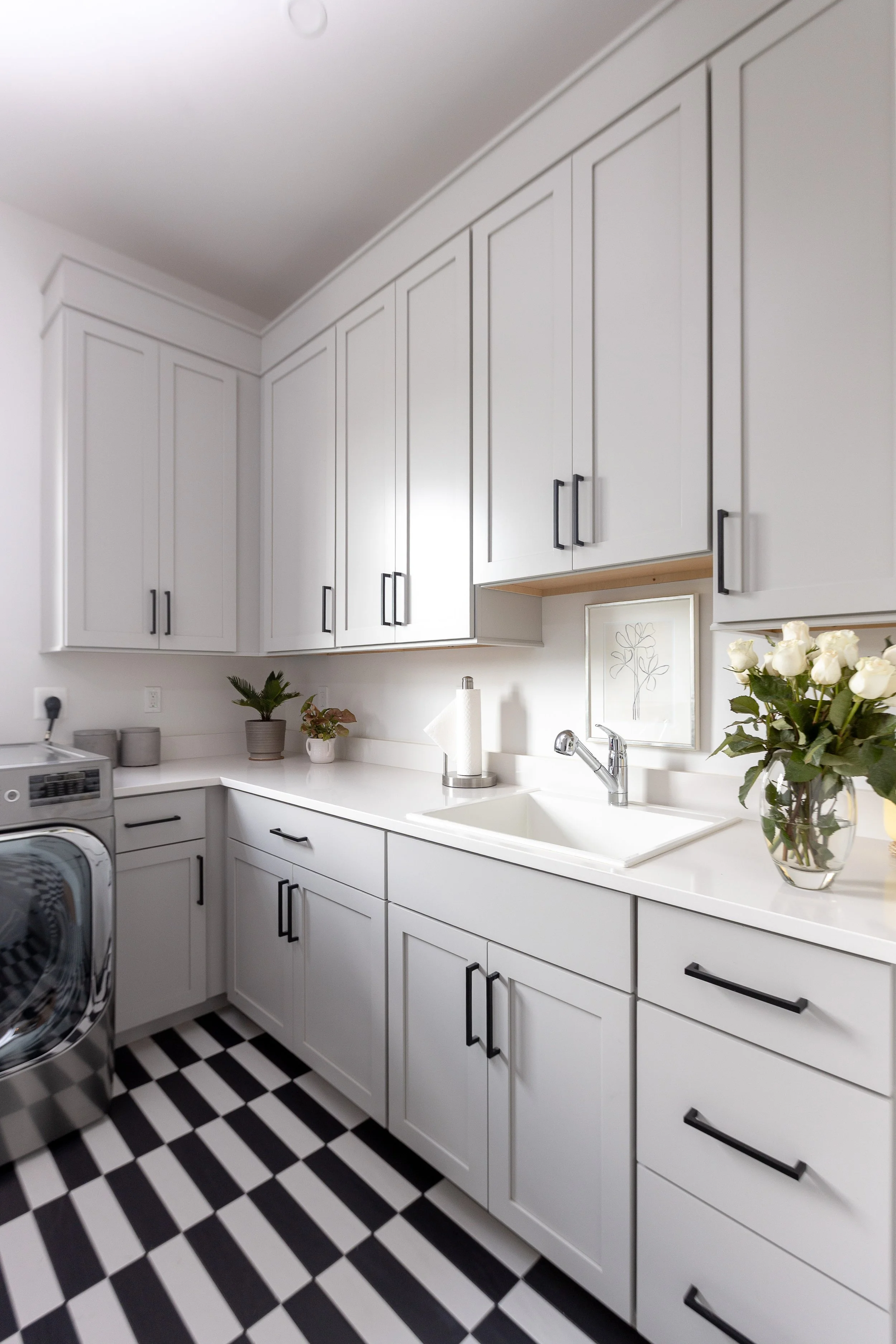 Breeze Full Overlay, Laundry Room