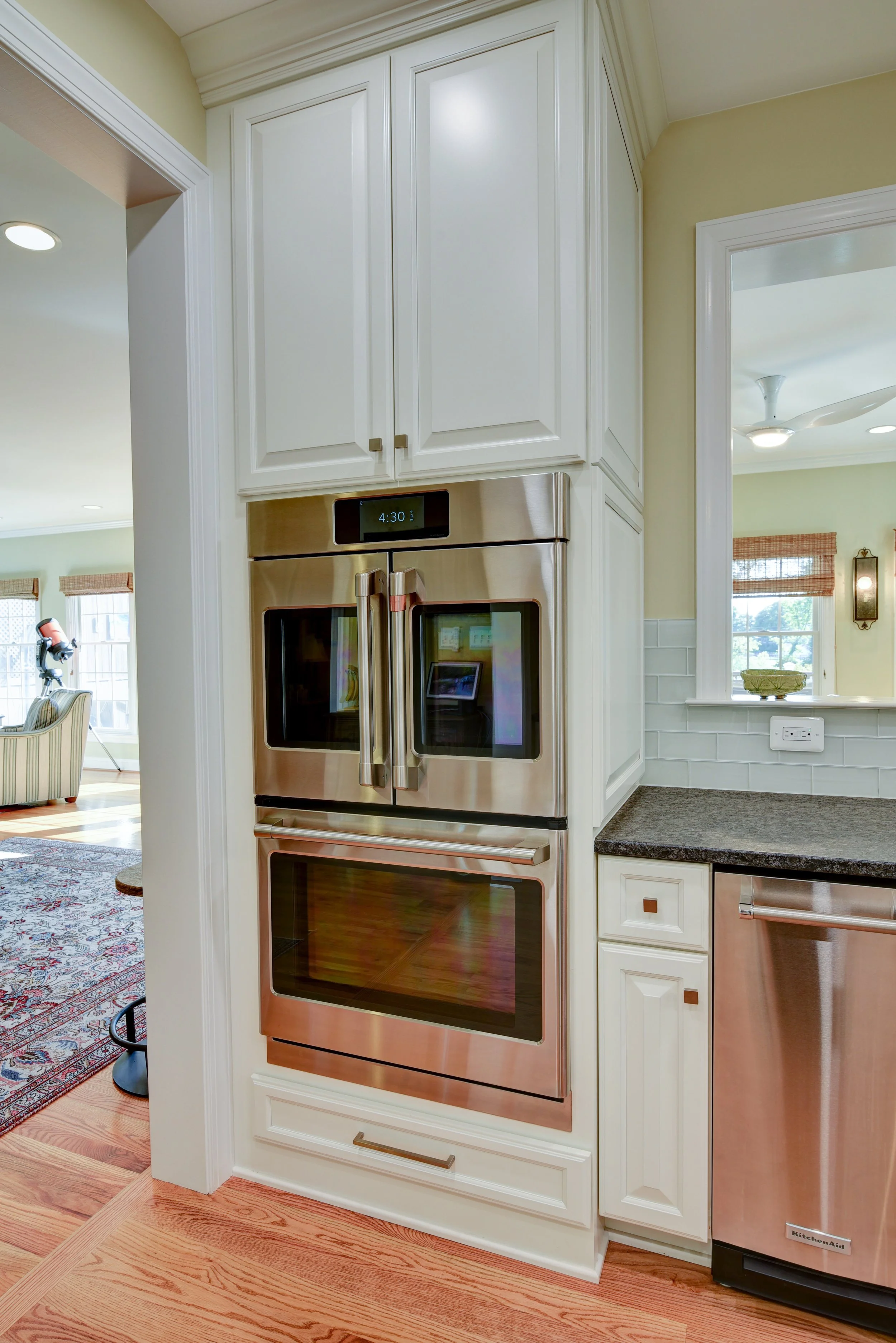 Dunlap Kitchen Ovens.jpg