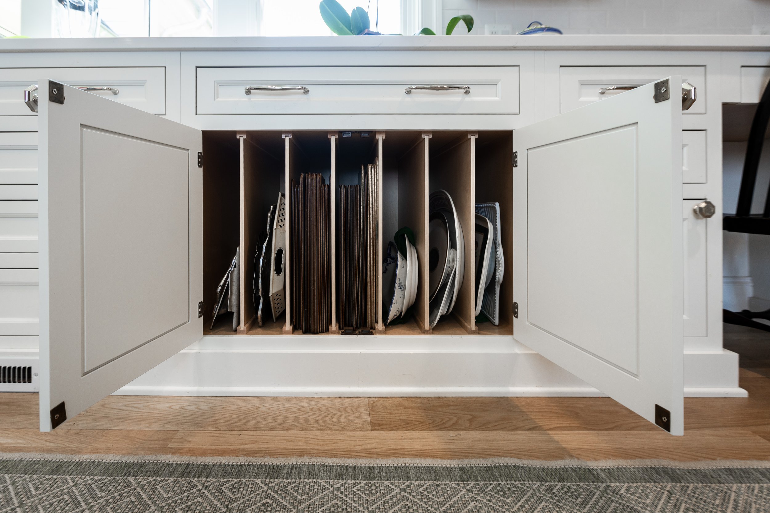 Dividers for Platters