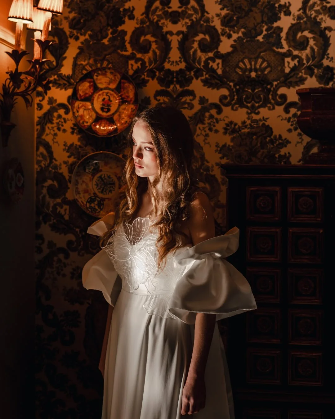 Maravilla de workshop solo tengo palabras de agradecimiento por tanta inspiraci&oacute;n ha sido todo un privilegio ✨  Workshop: @victorelmarcorojo.  Novia: @ireneee.p  Maquillaje @silviamartinaeventos