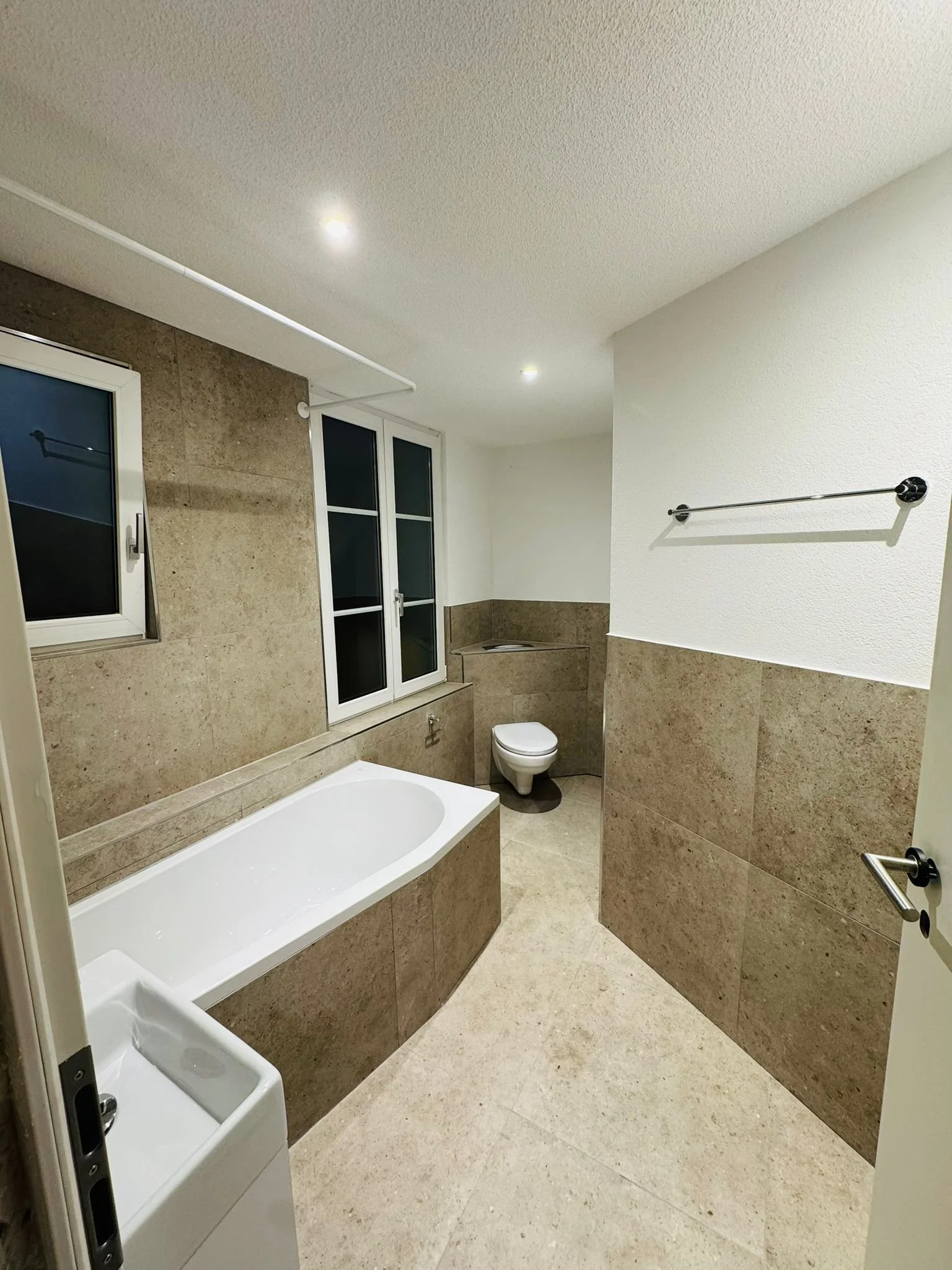 WhatsApp Bild 2025-12-05 um 14.54.23_1074f097.jpg