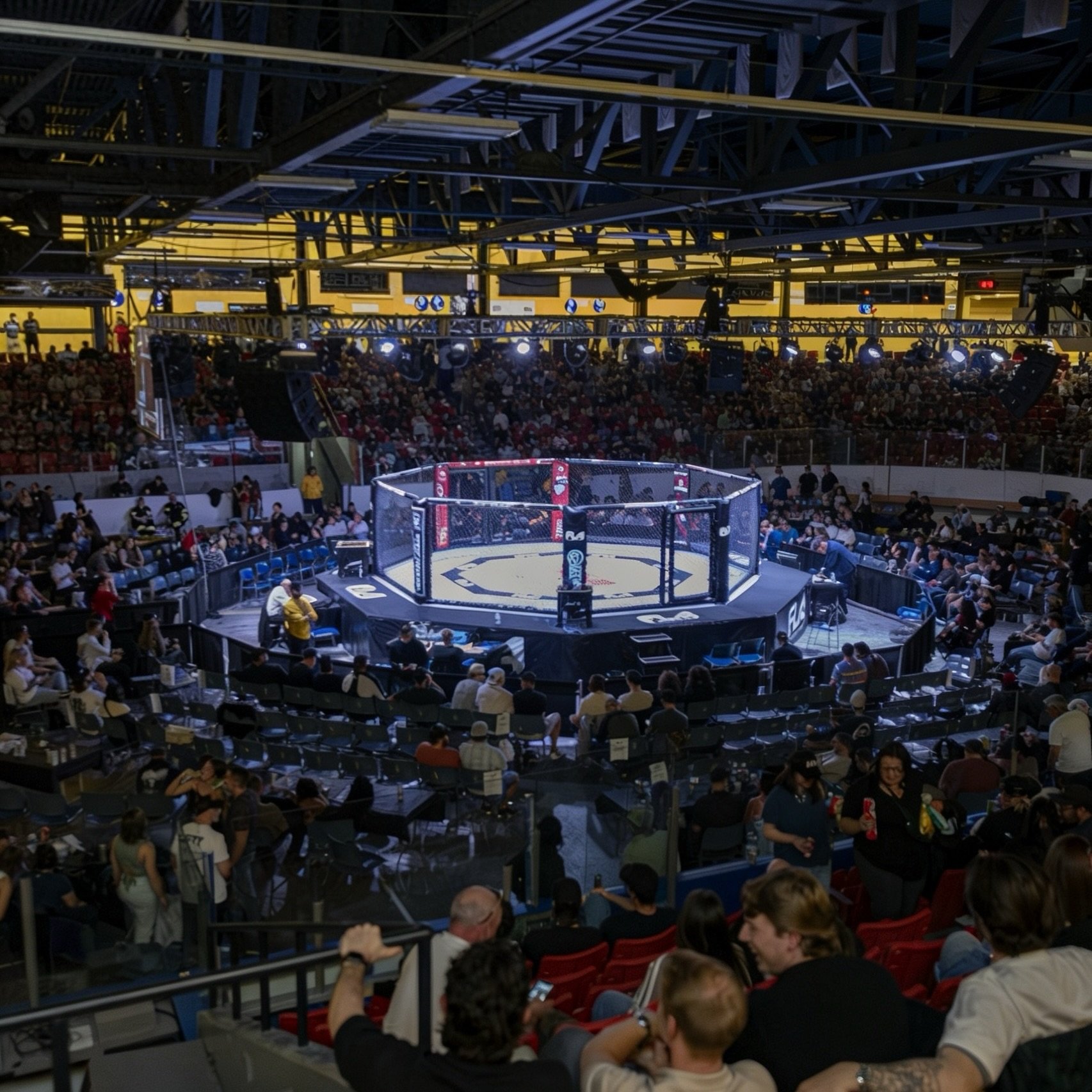 SO CLOSE #fla25 
See you in Dartmouth this weekend! 
Remember to stop by some of our amazing sponsors this weekend to show them some love! 
FIGHTLEAGUEATLANTIC.com