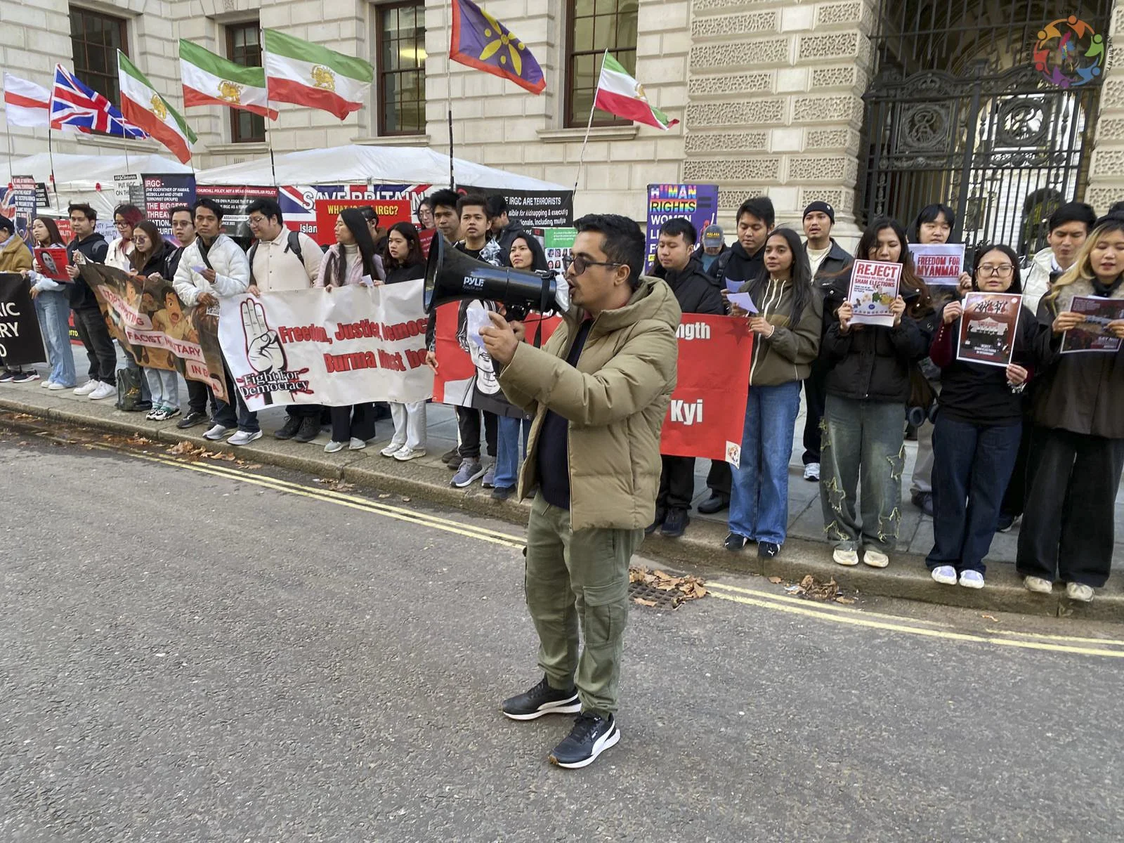 FCDO 04112025-13.jpg