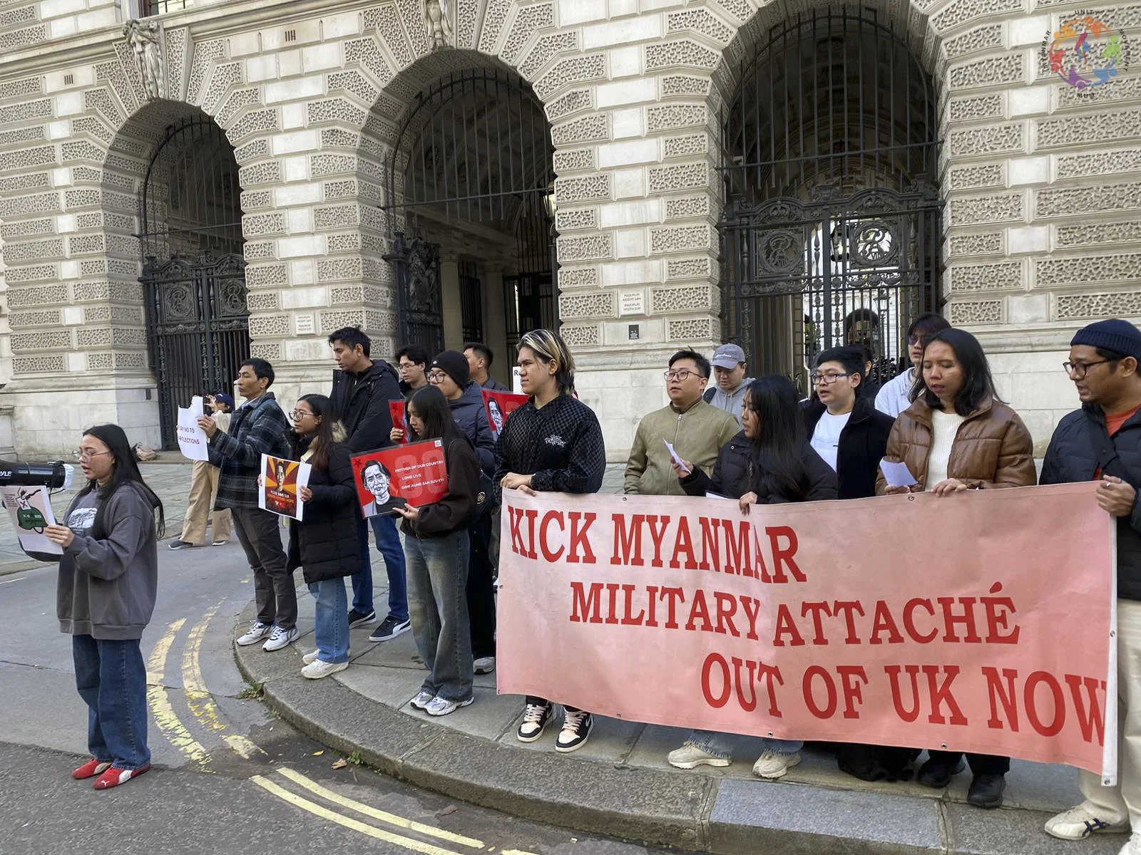 FCDO 04112025-11.jpg