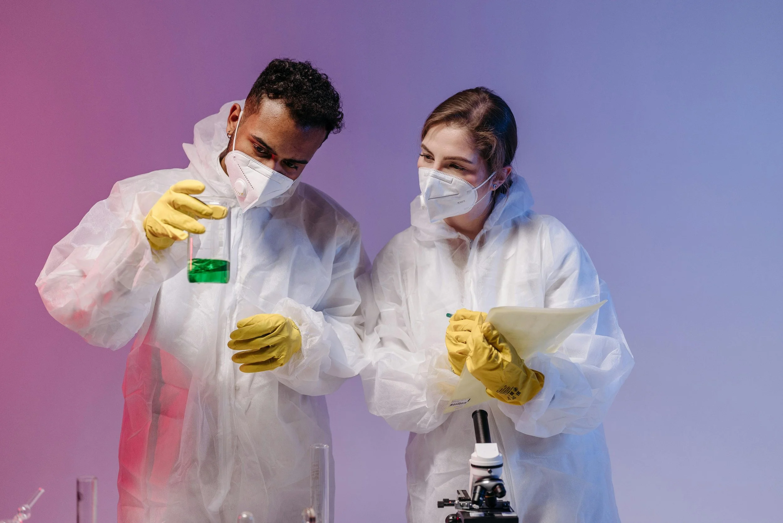 Toxin Induced Hormone Resistance: Causes, Symptoms, and How to Support Hormone Sensitivity