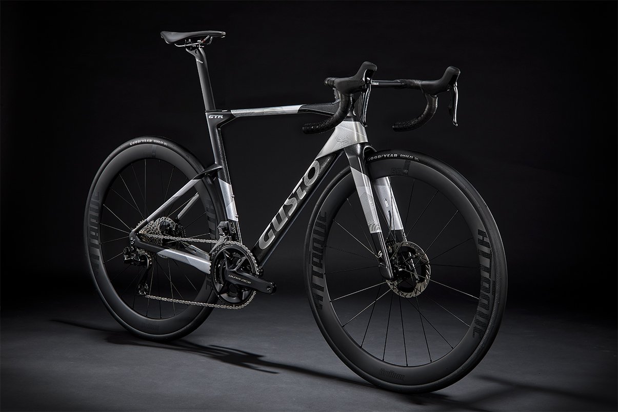 GTR-MAX-JET-Black.jpg