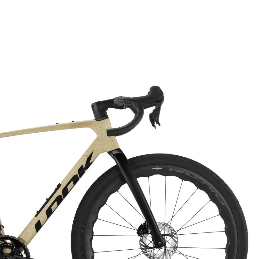 Black-Shimano-GRX-Di2-2x12-4.jpg