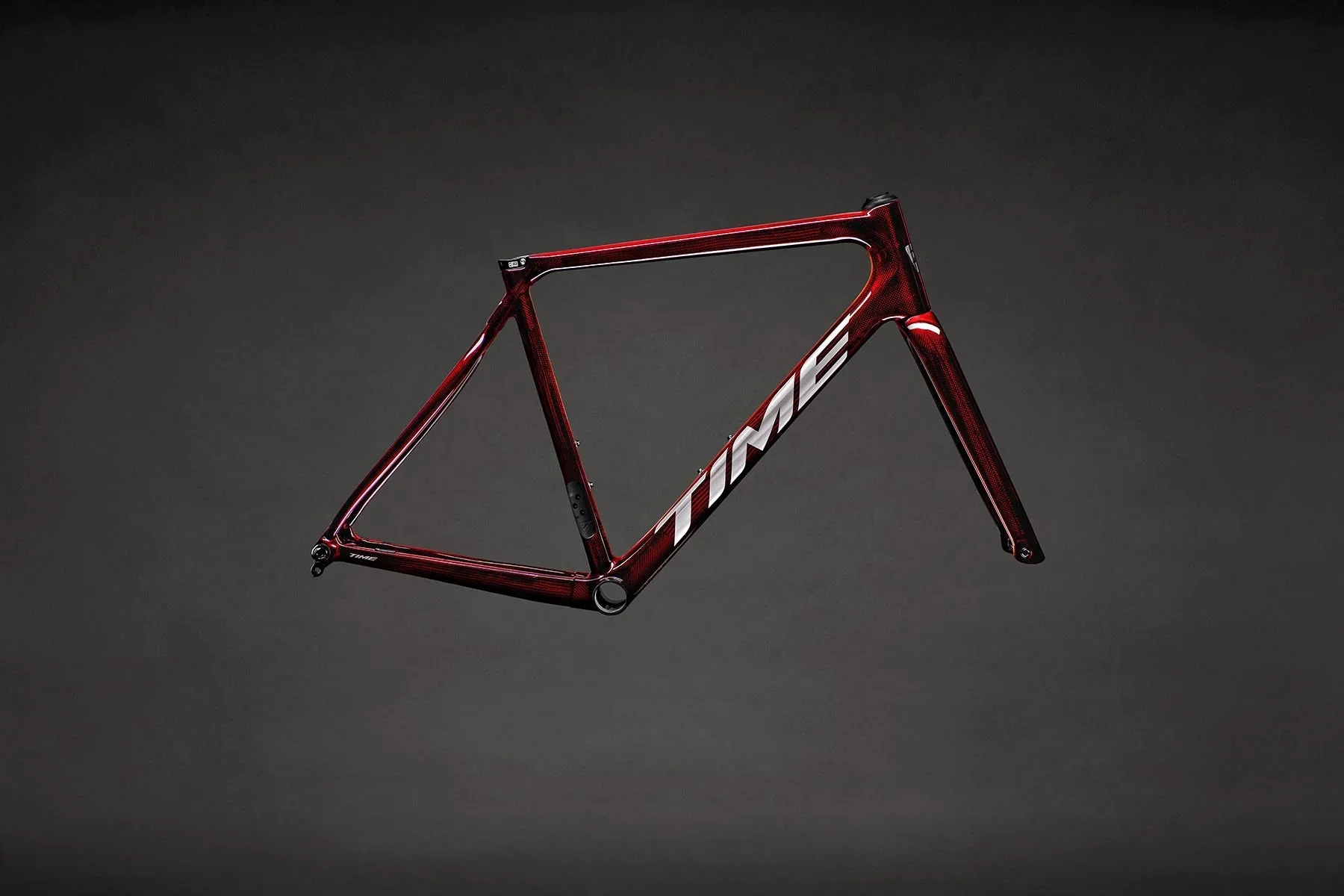 NXR RED.webp