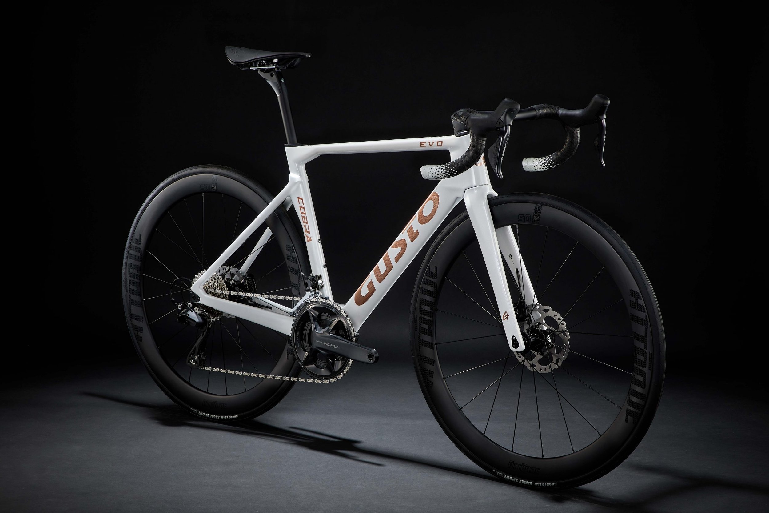 Cobra Evo White .jpg