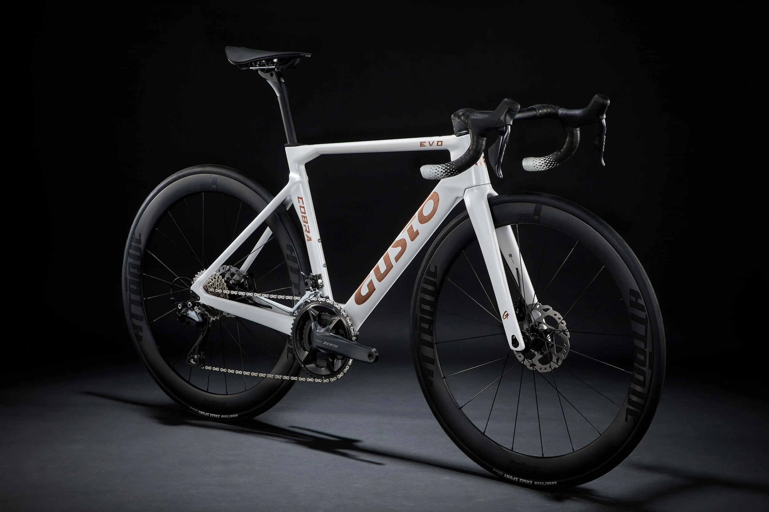 Cobra Evo White .jpg