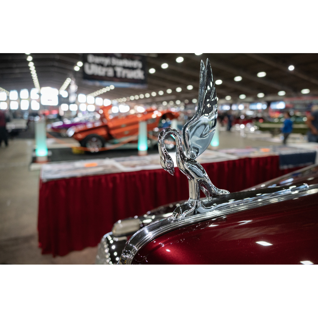 002 Automobile Photo