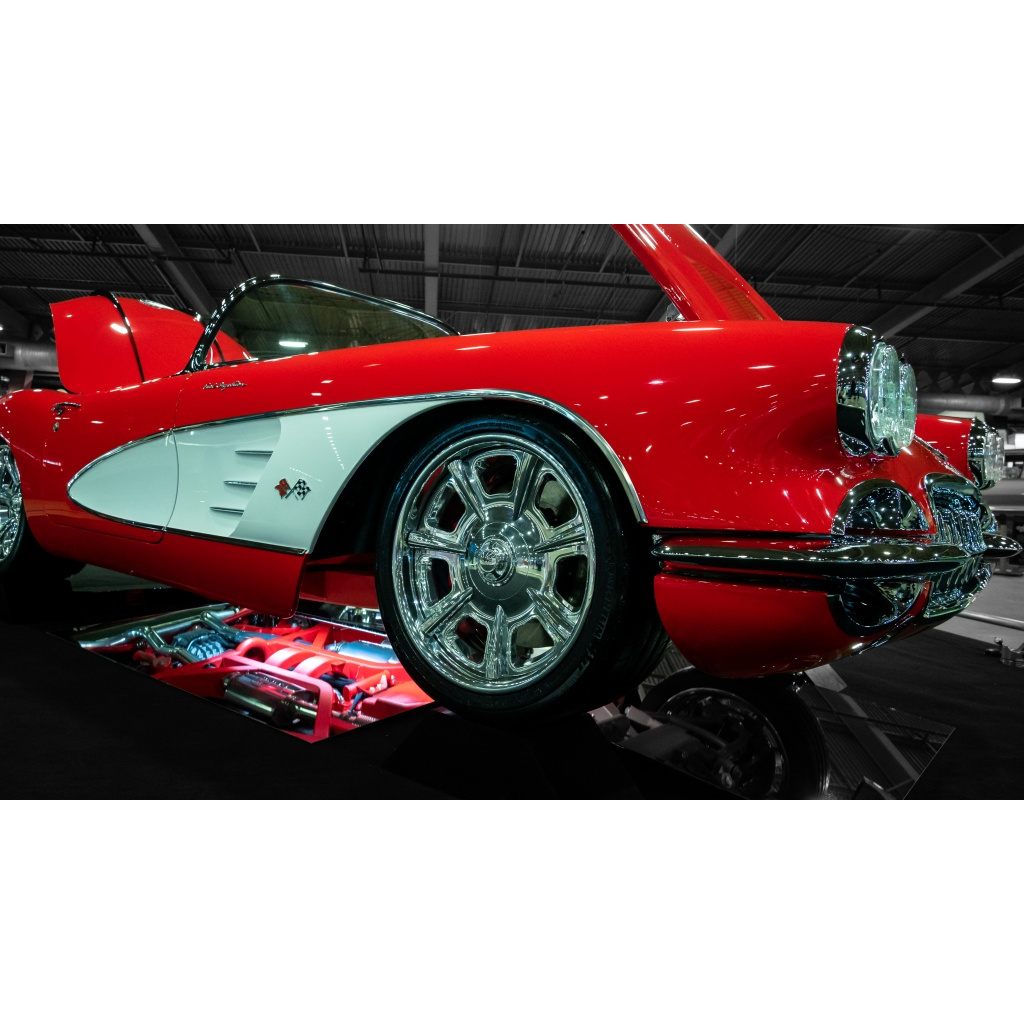 004 Automobile Photo