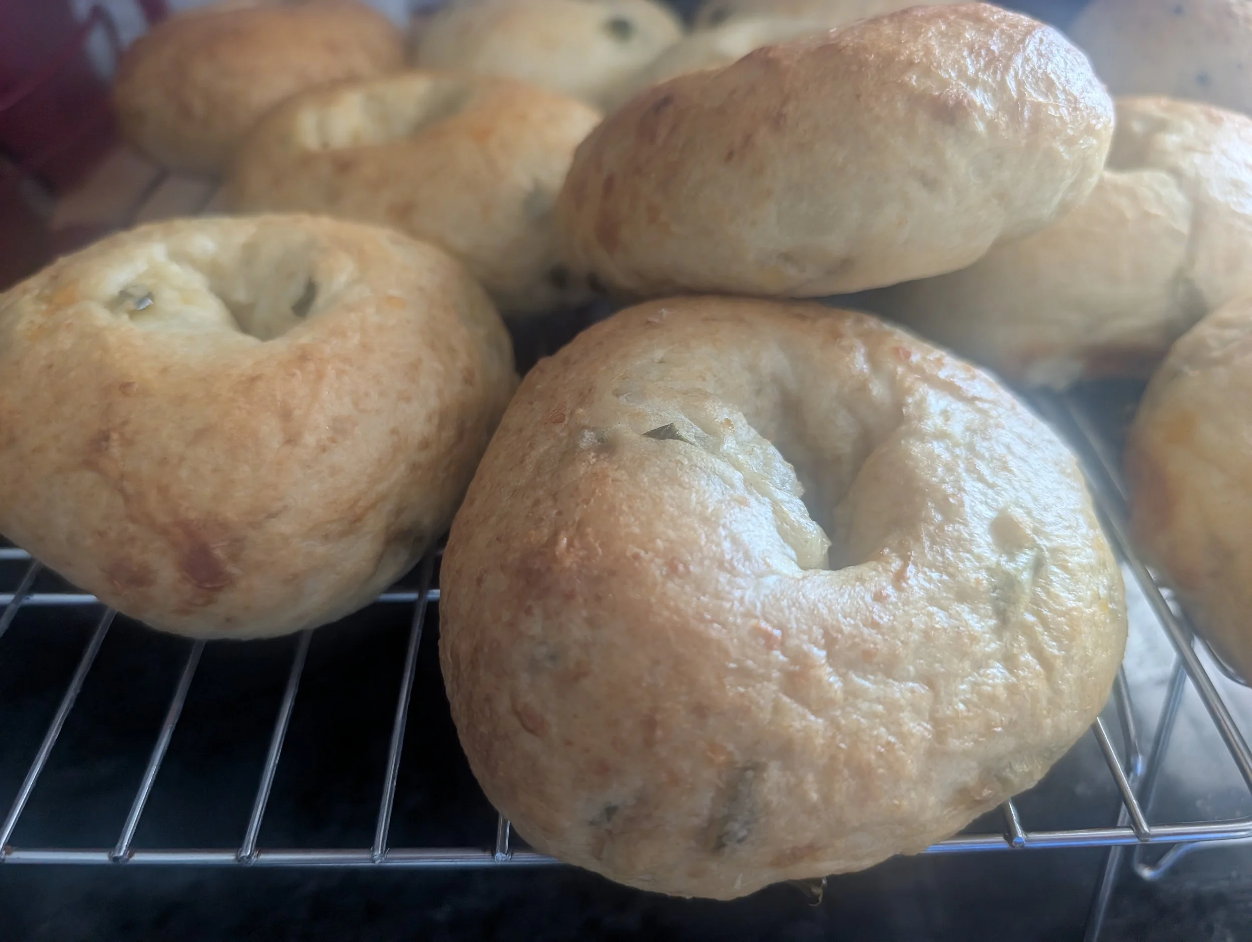 Jalepeno & Cheese Bagels - 6 pack