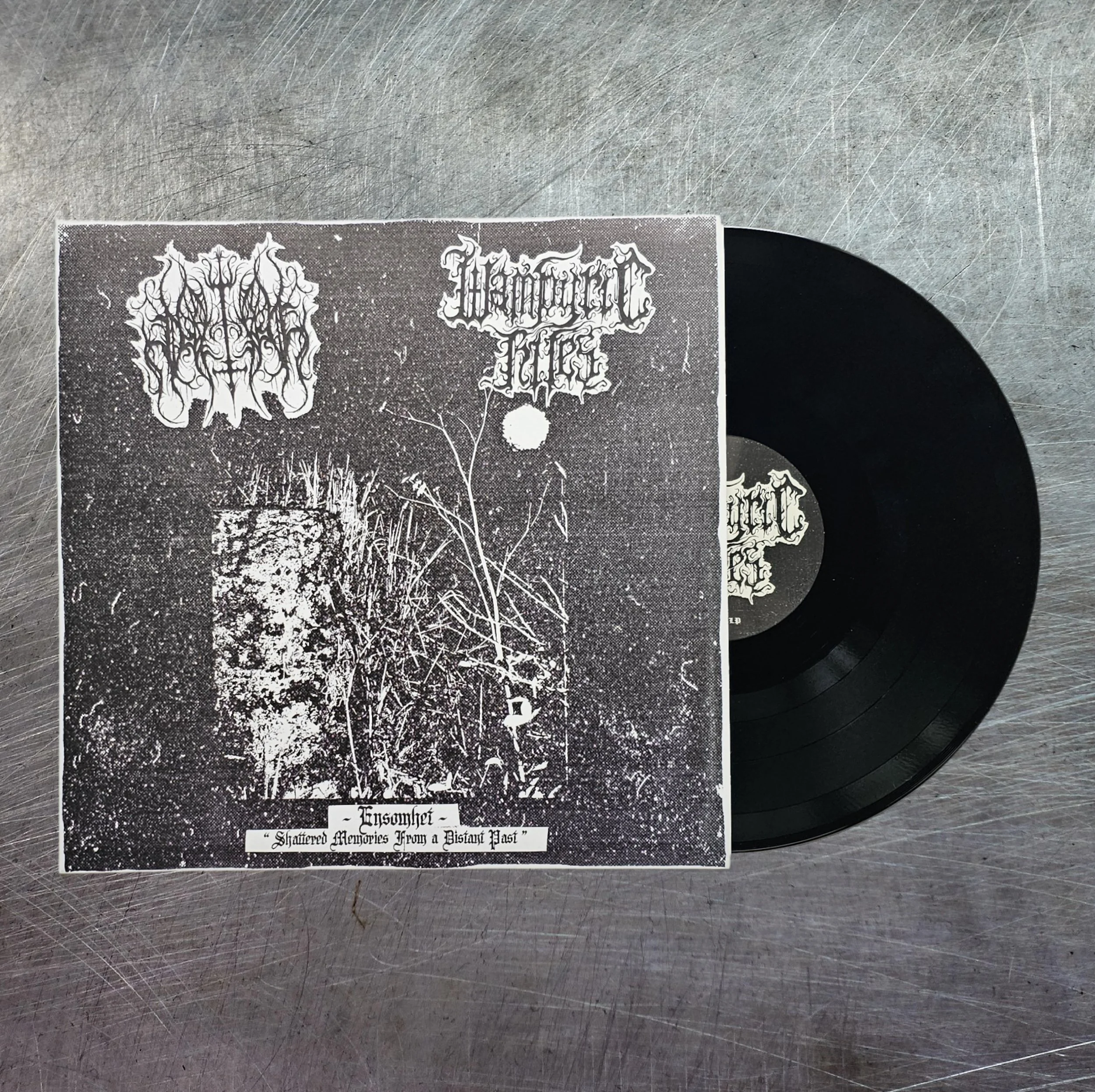 WAMPYRIC RITES / MANTIEL "Ensomhet (Shattered Memories From A Distant Past)" LP