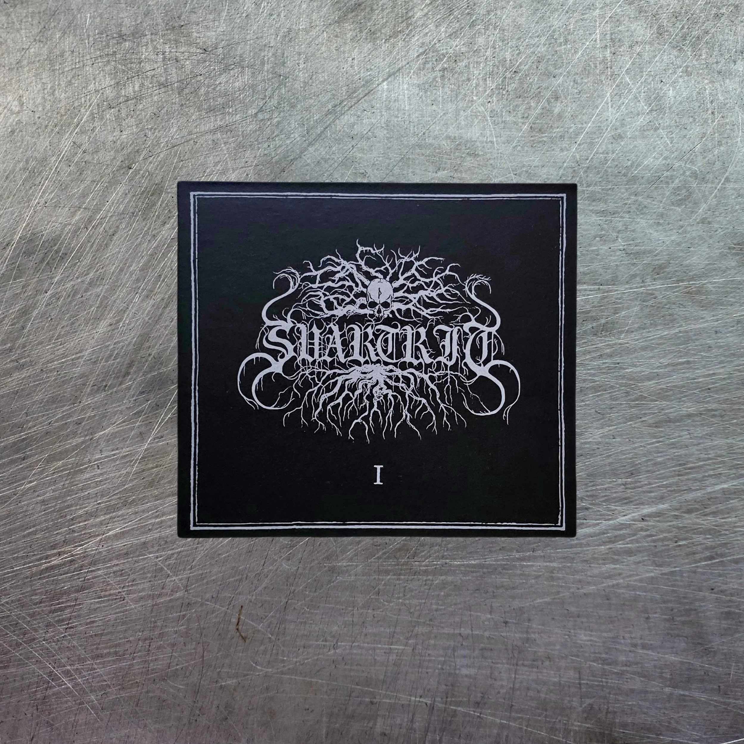 SVARTRIT "I" DIGIPAK