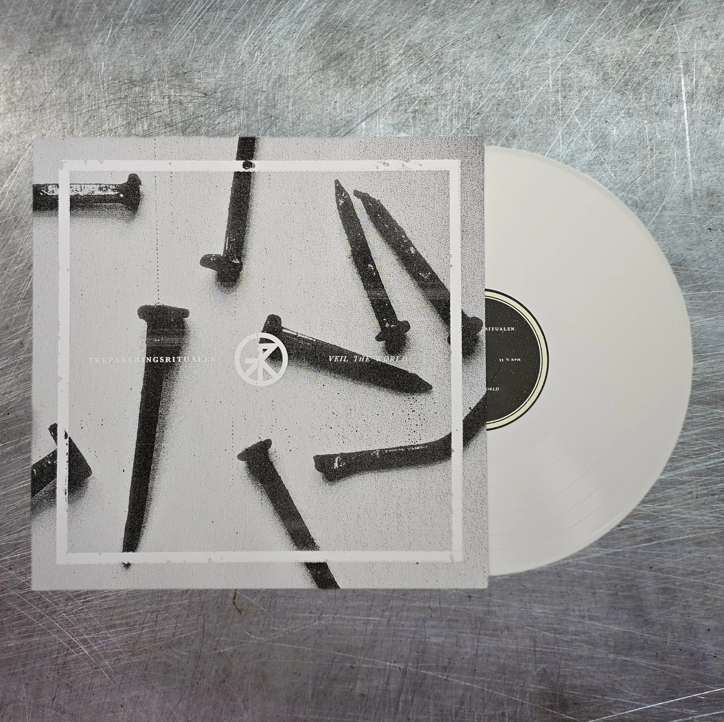 TREPANERINGSRITUALEN "Veil The World" LP