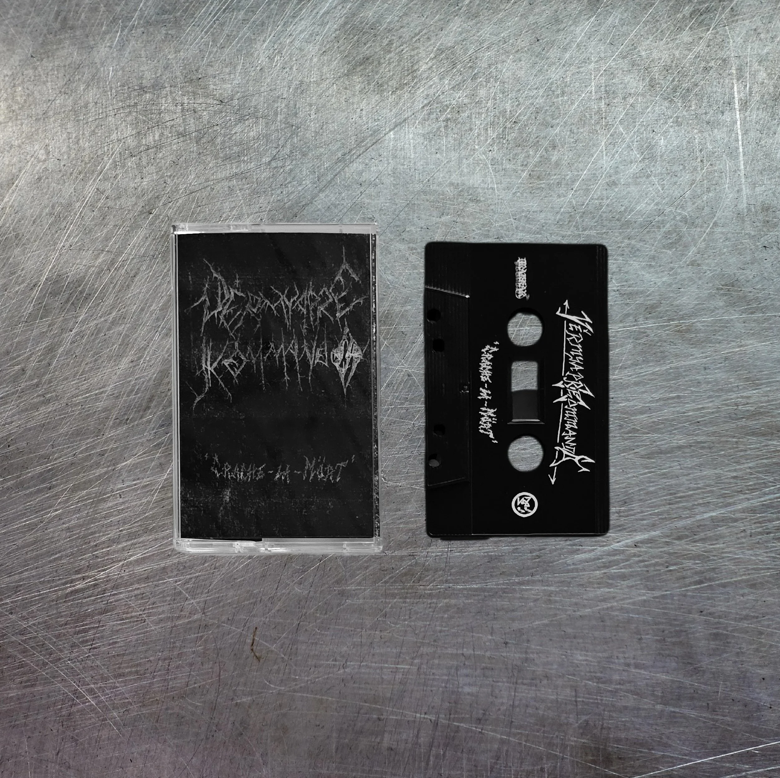 VÈRMYAPRE KOMMANDO "Crache­-la-­Mört" CASSETTE