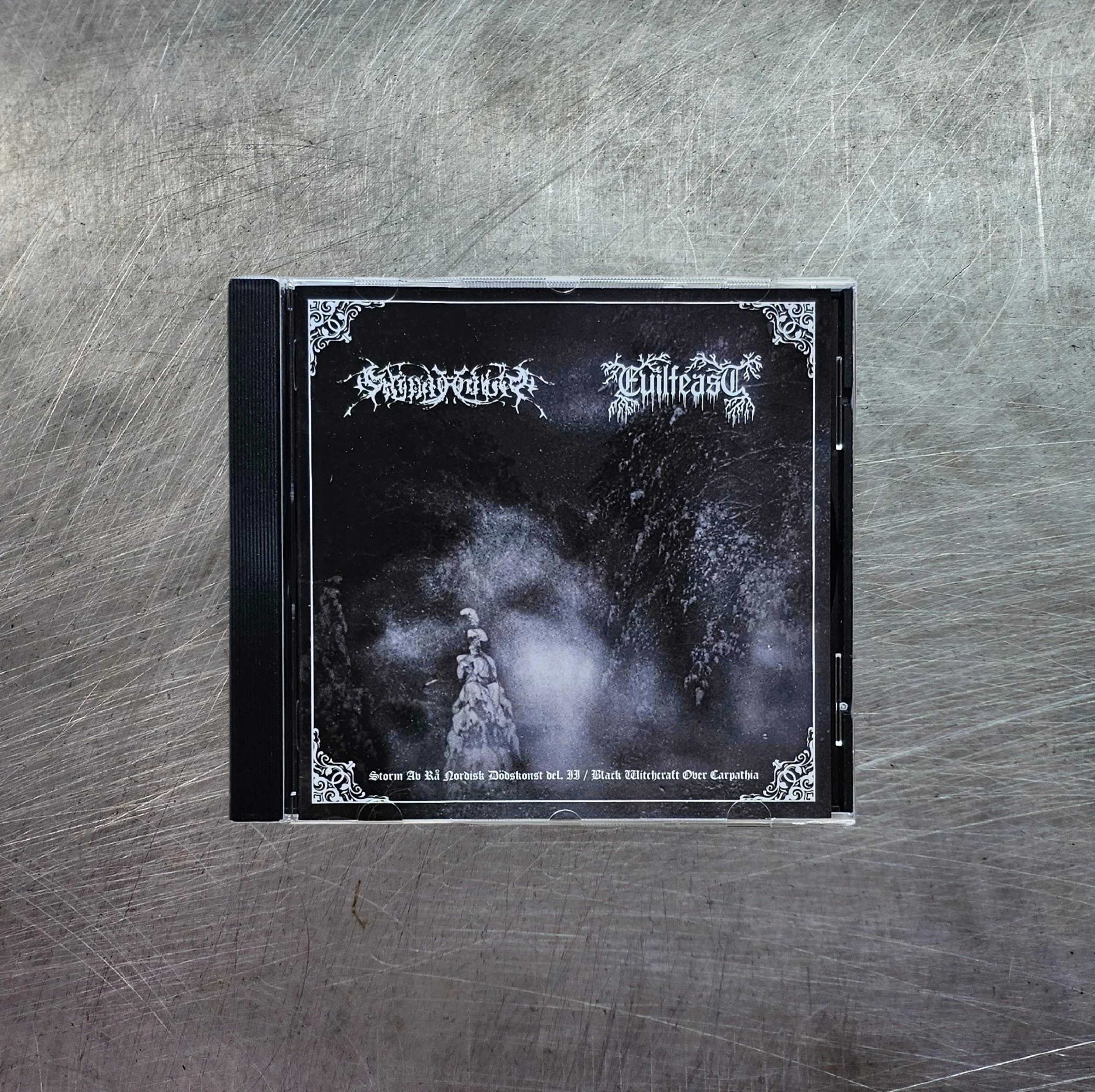 GNIPAHÅLAN / EVILFEAST "Split" CD