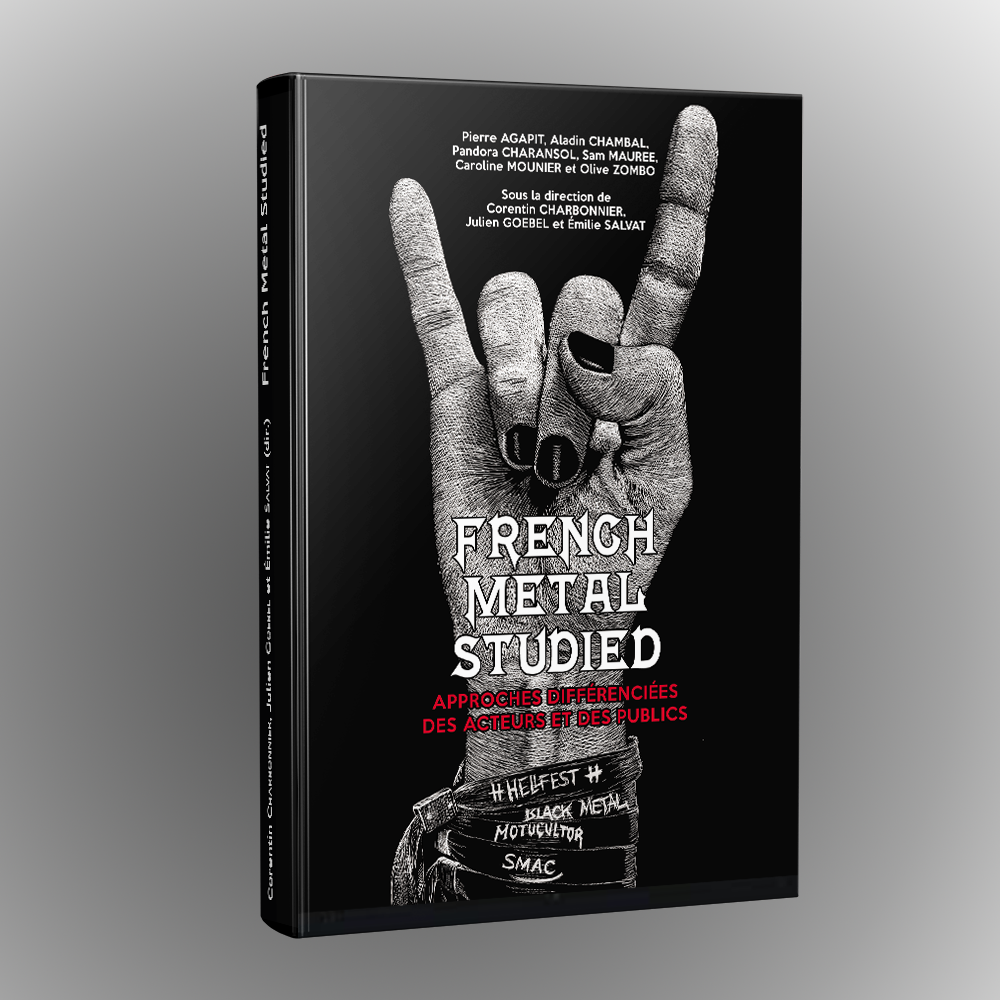 French Metal Studied HARDBACK BOOK (French)