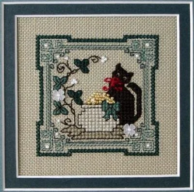 Itty Bitty Kitty - Irish Pot Of Gold