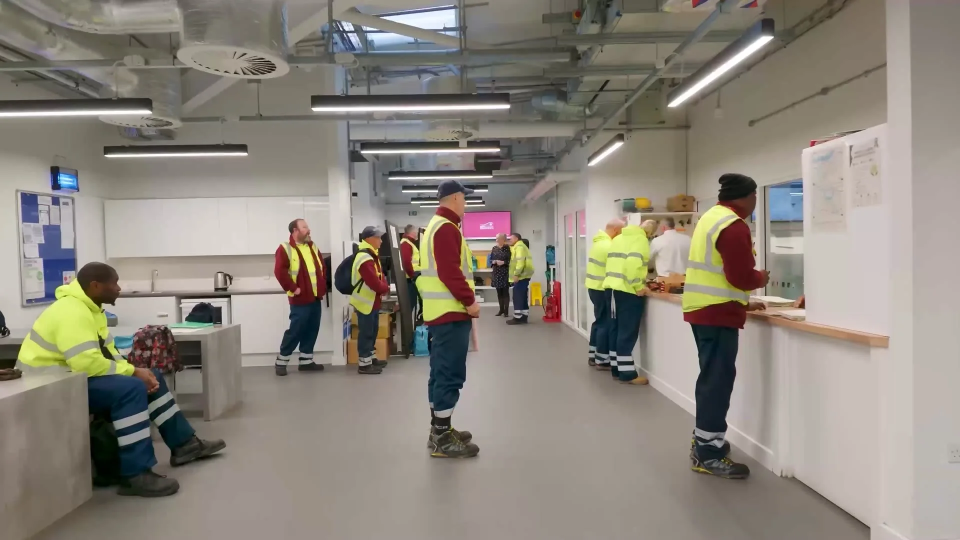 Waste crews in hi-vis starting their shift