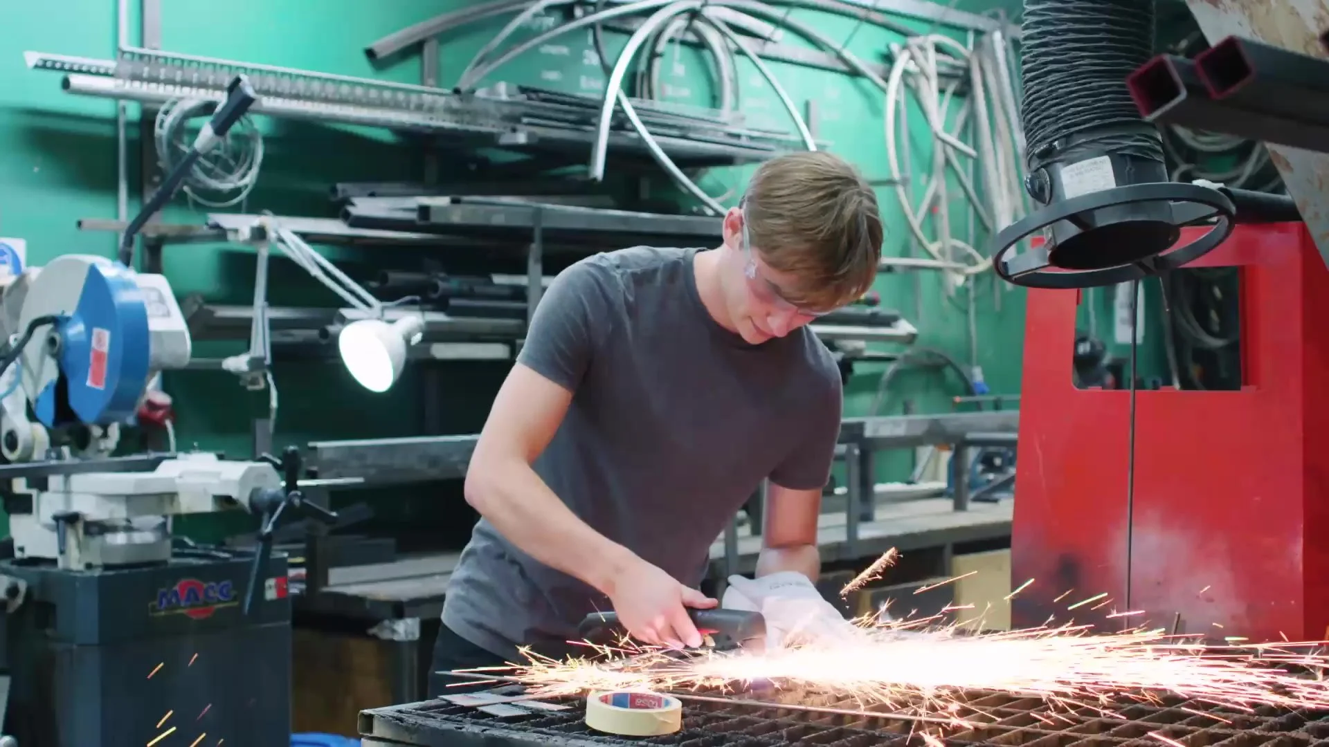 Students building a set in the workshop