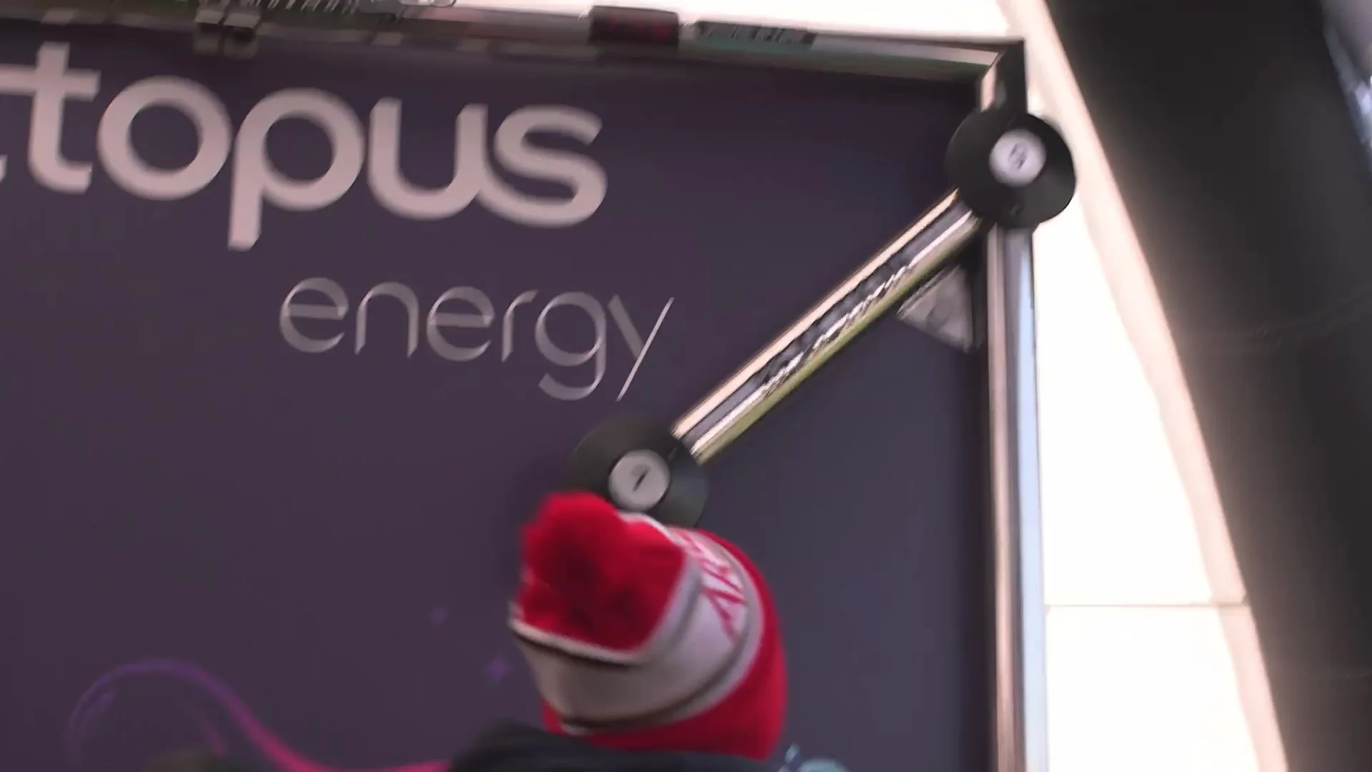 A fan at the reaction wall