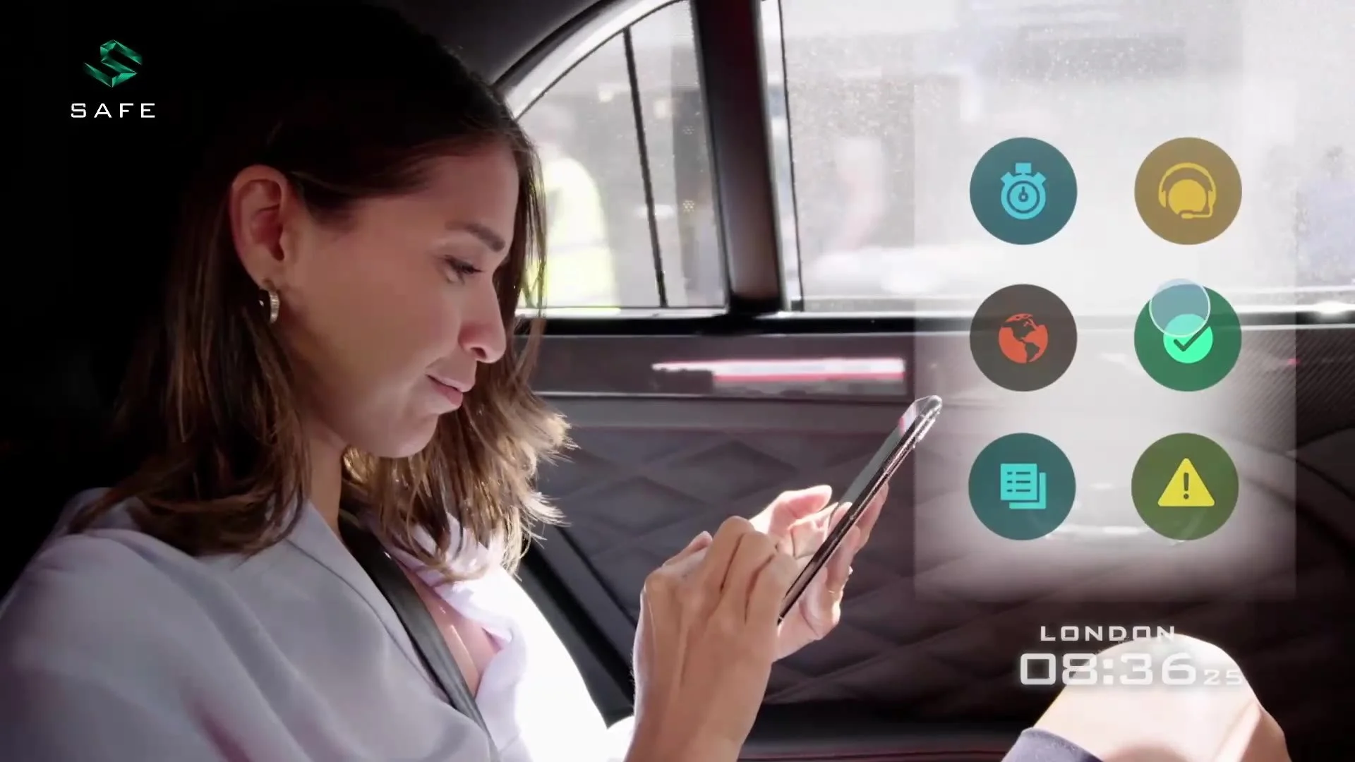 App alerts appearing around the traveller in the car
