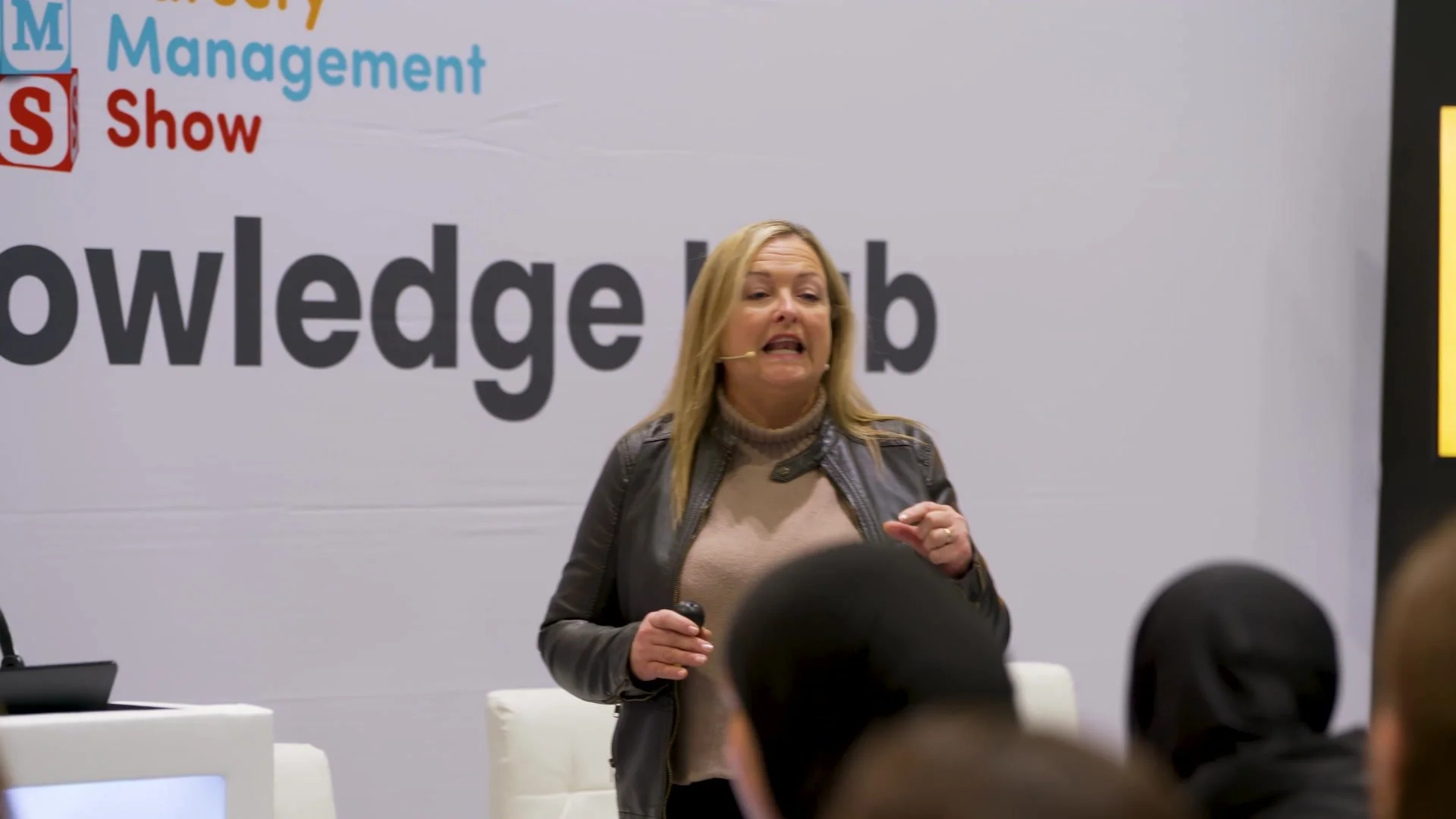 A talk in the knowledge hub