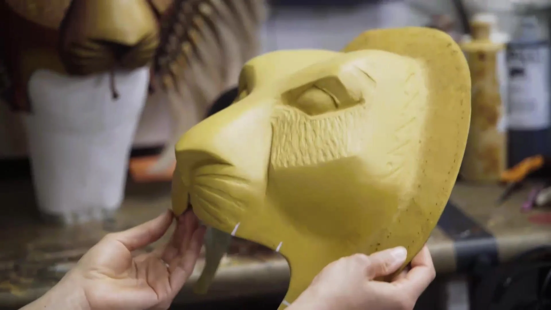 disney-the-lion-king-educational-series-masks-and-puppets.jpg