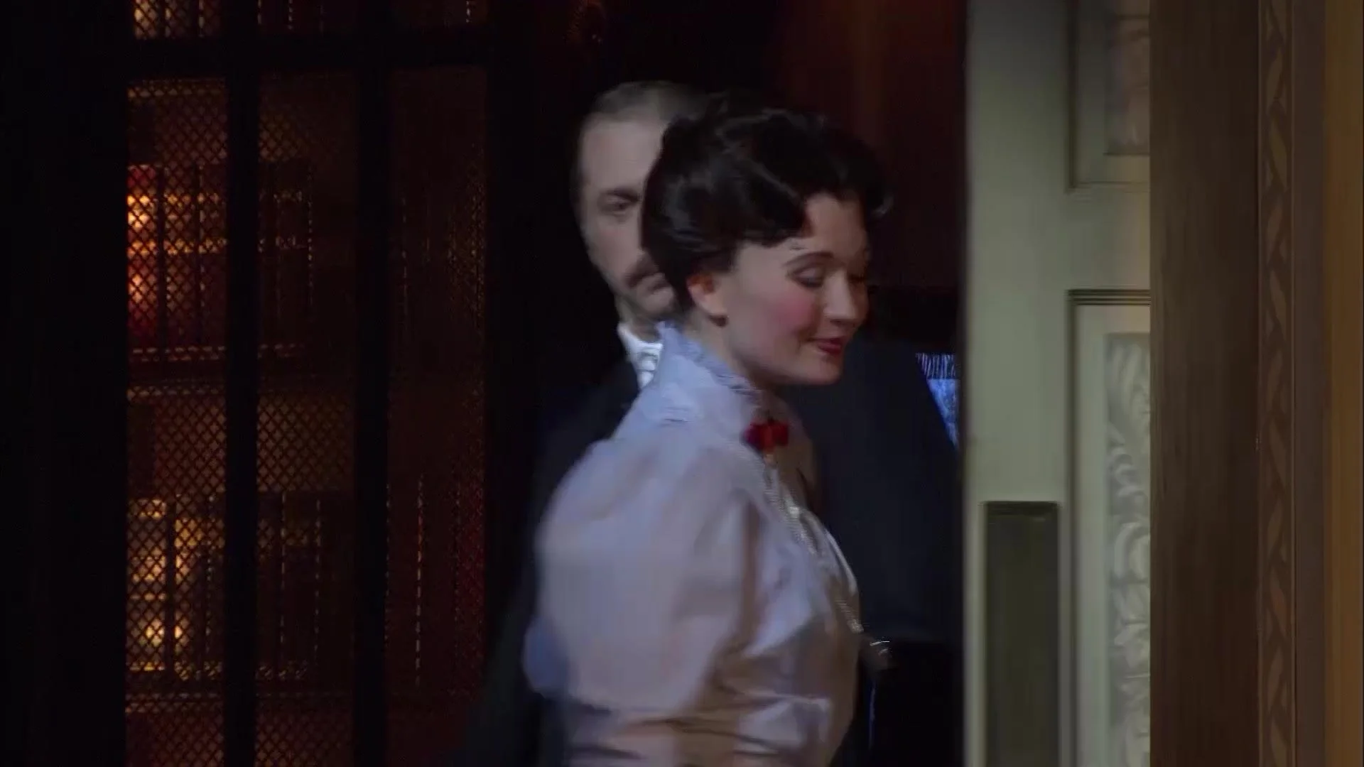 disney-mary-poppins-behind-the-scenes-series-who-is-mary-poppins.jpg