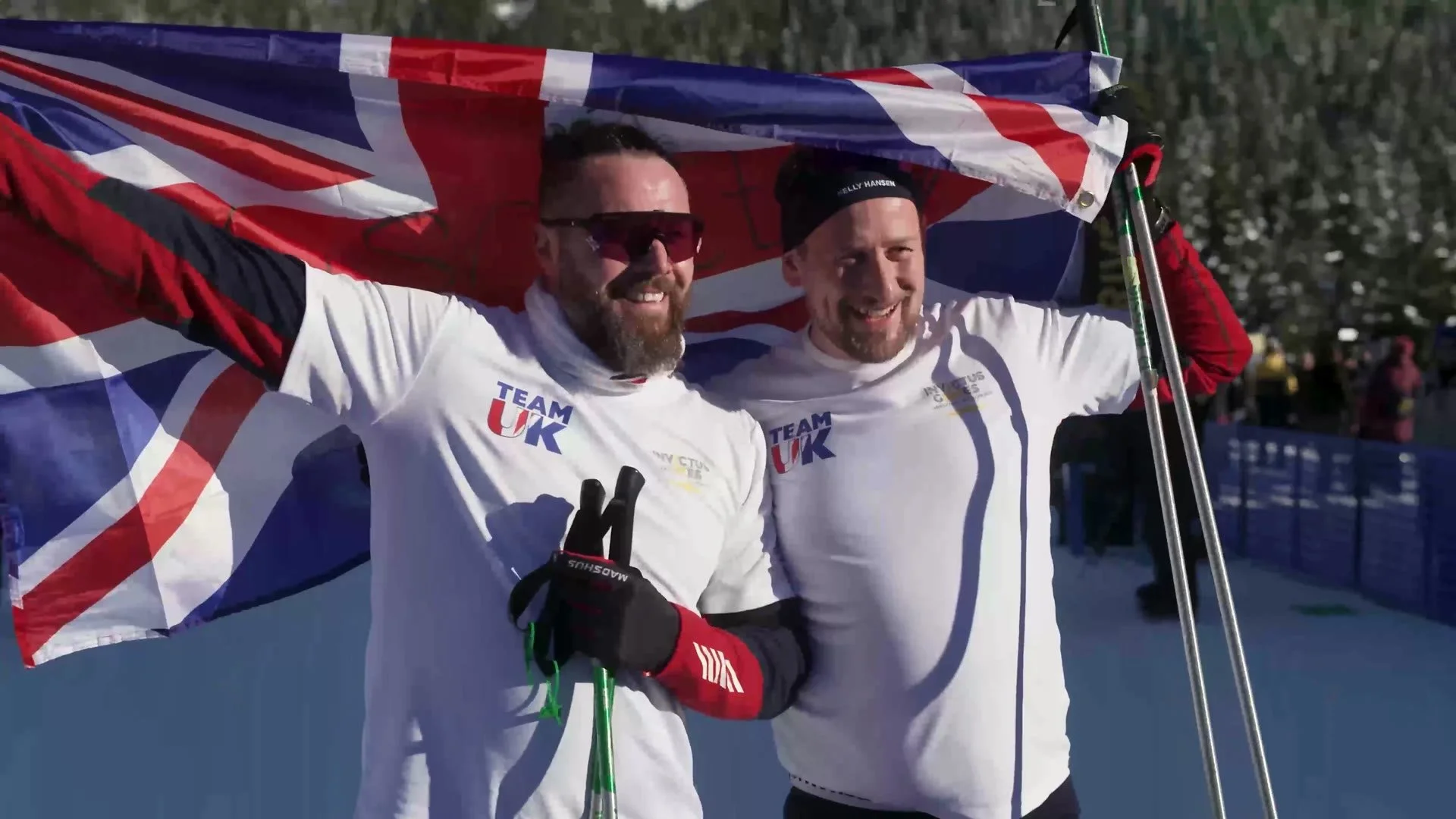 royal-british-legion-invictus-games-video-skiers-with-union-flag.jpg