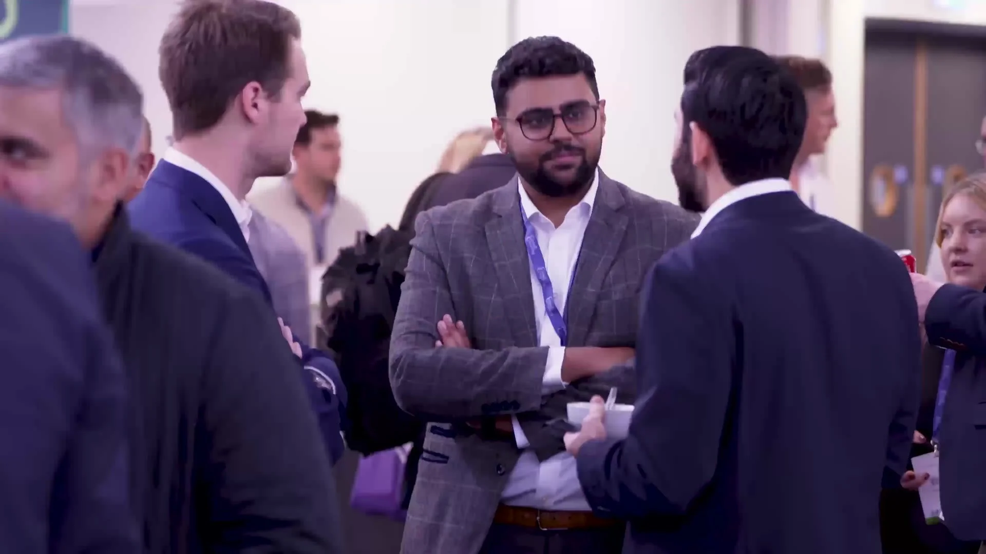 Networking between sessions