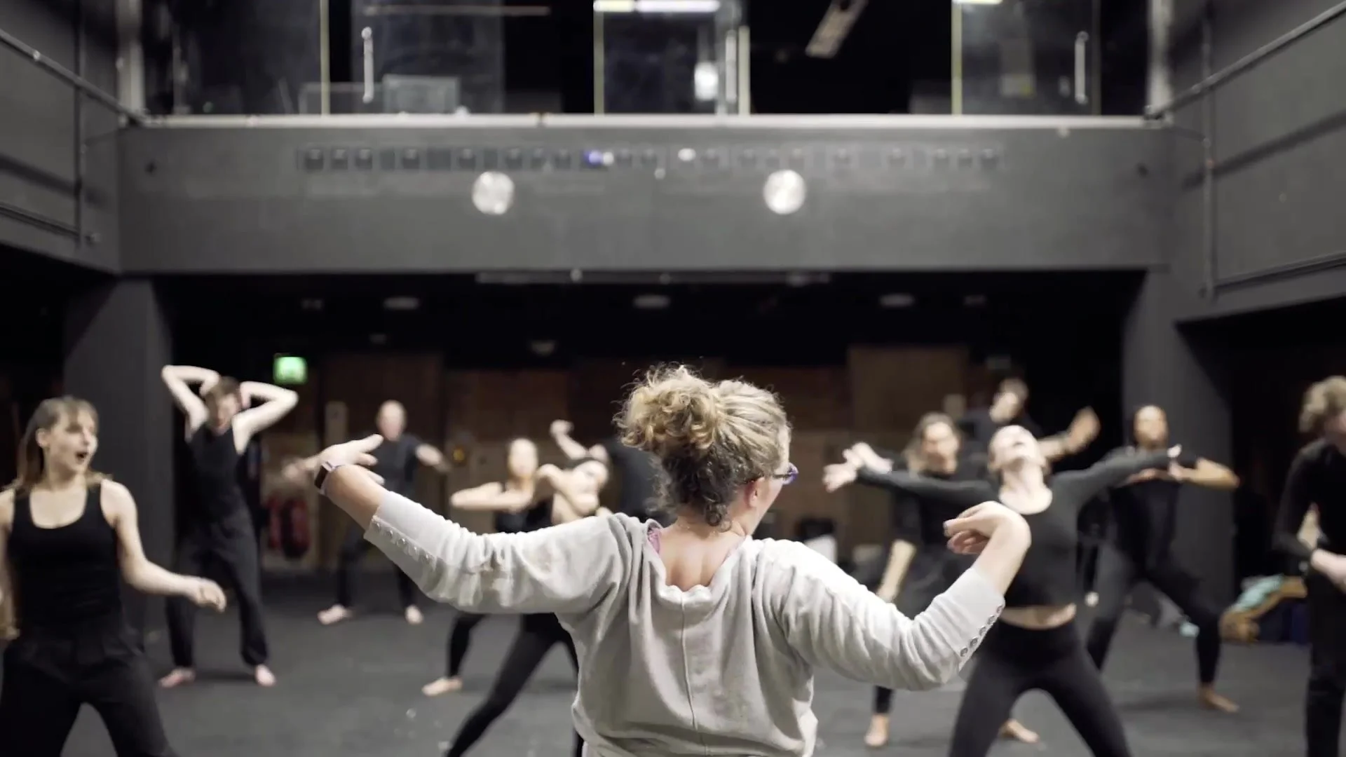 A movement workshop in the studio