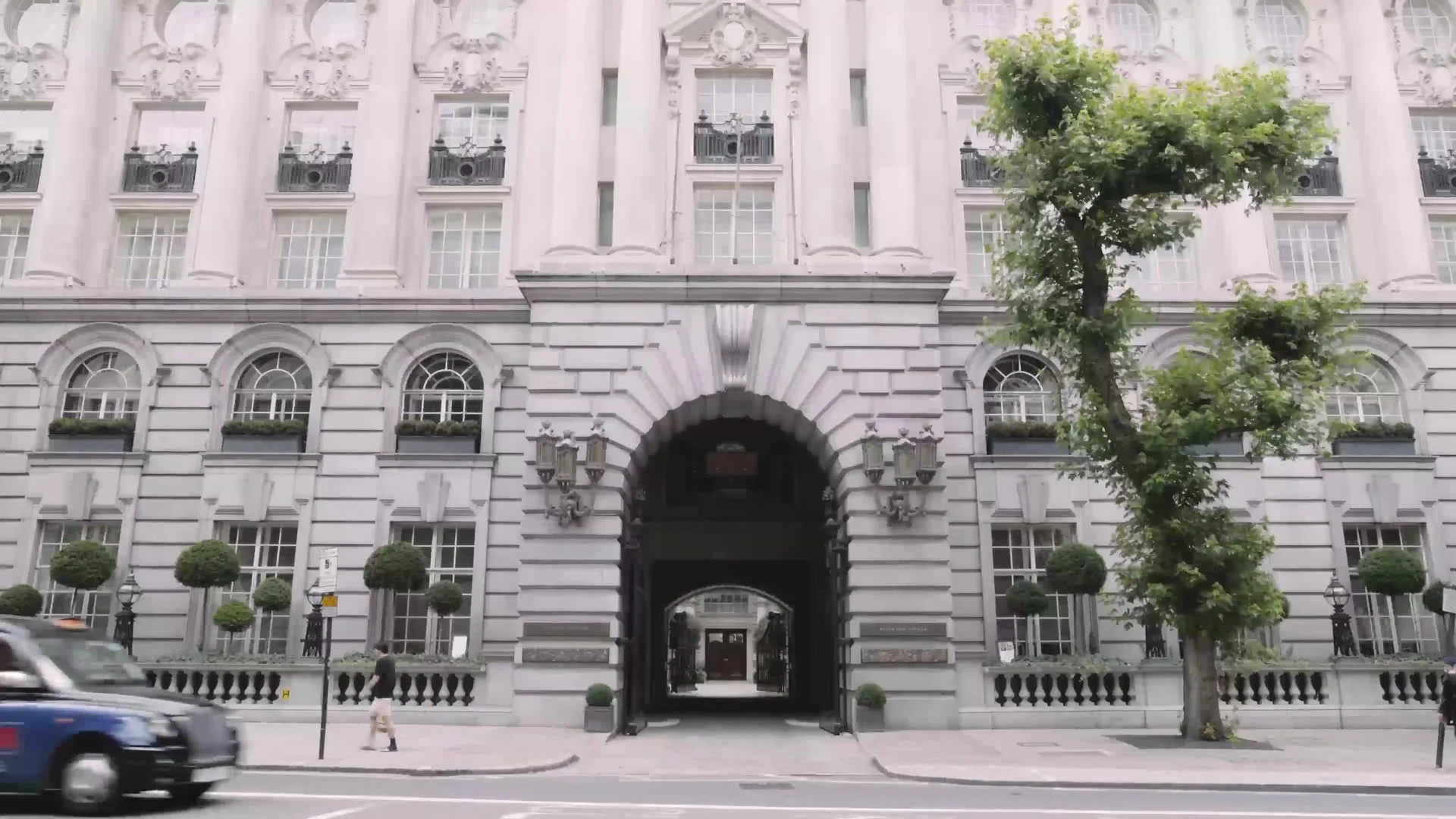 The courtyard entrance on High Holborn